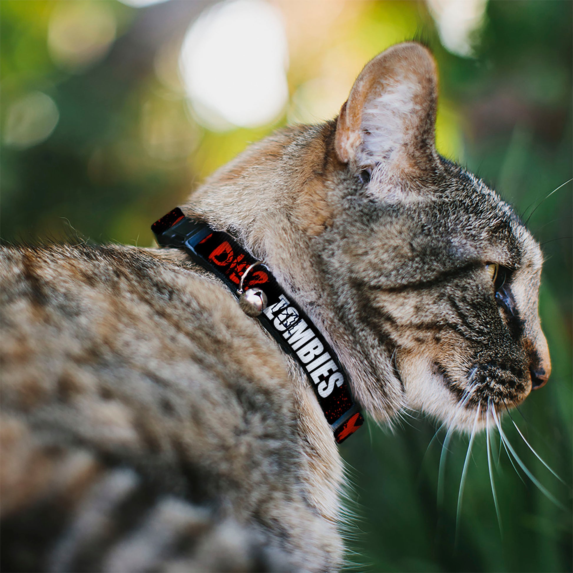 Cat Collar Breakaway - Zombies Y U NO DIE Black White Red Breakaway Cat Collars Buckle-Down