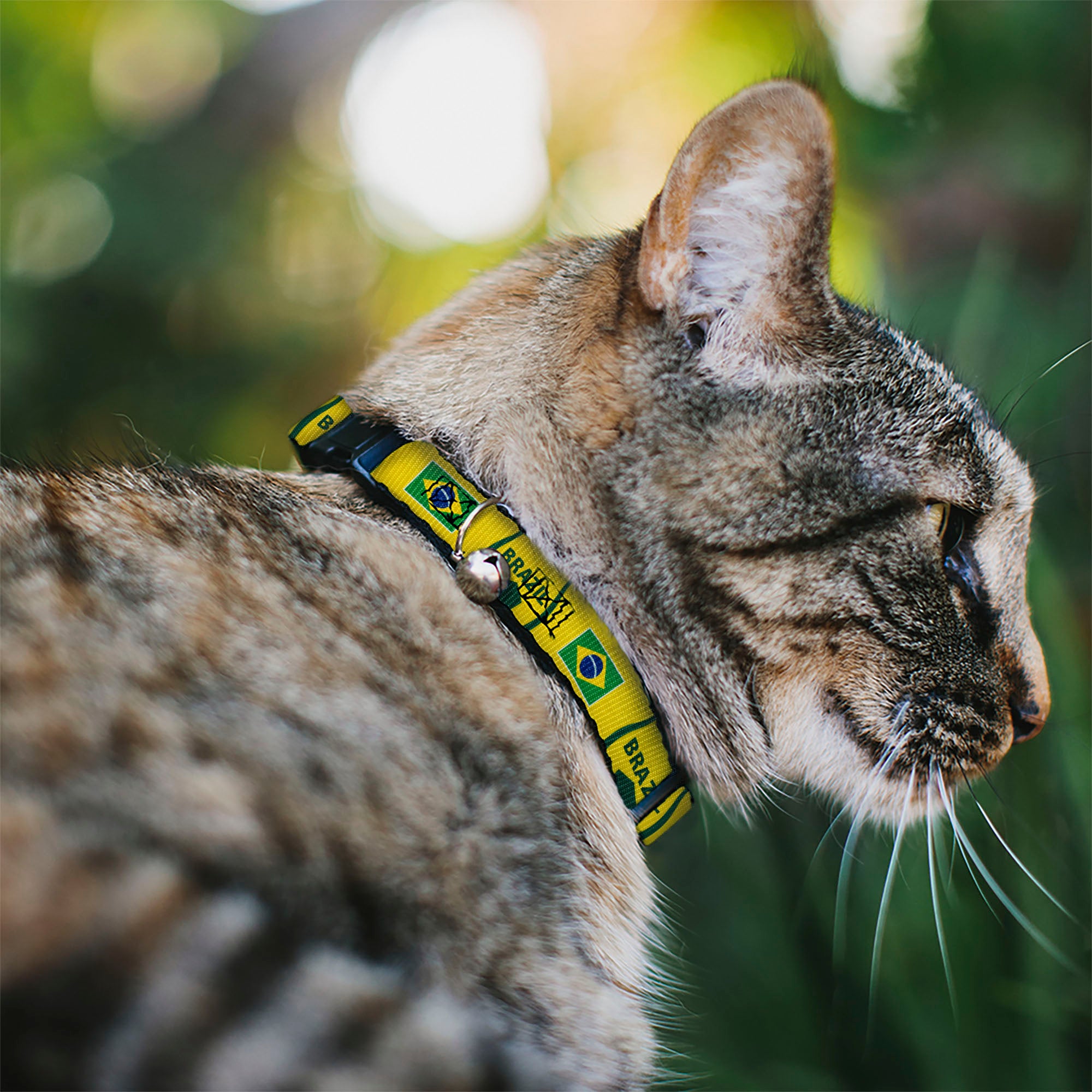 Breakaway Cat Collar with Bell - Global Soccer Cup Series Brazil Spirit Flag Breakaway Cat Collars Buckle-Down