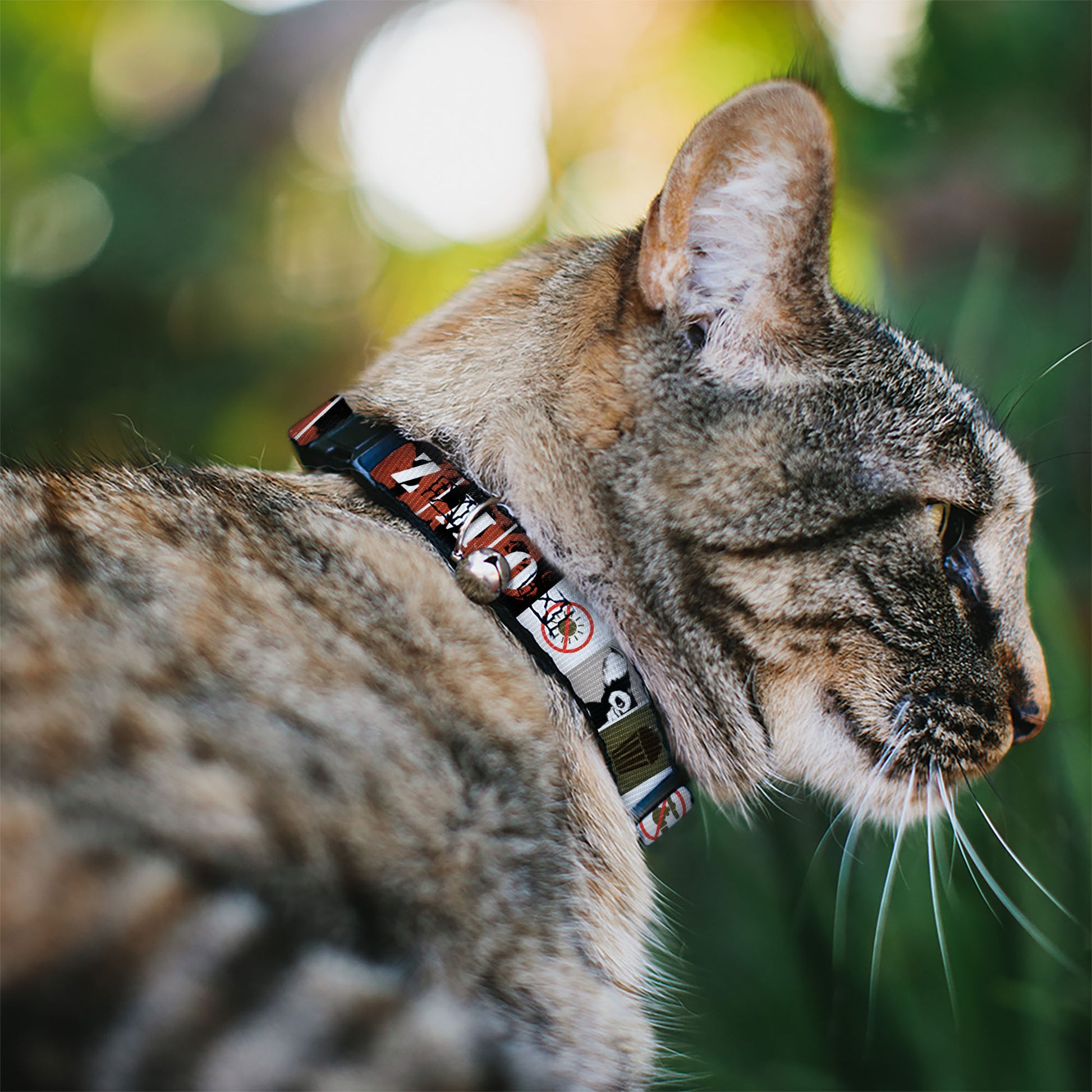 Cat Collar Breakaway - Gremlins GIZMO Poses Rules Blocks Red Greens Grays White Breakaway Cat Collars Gremlins