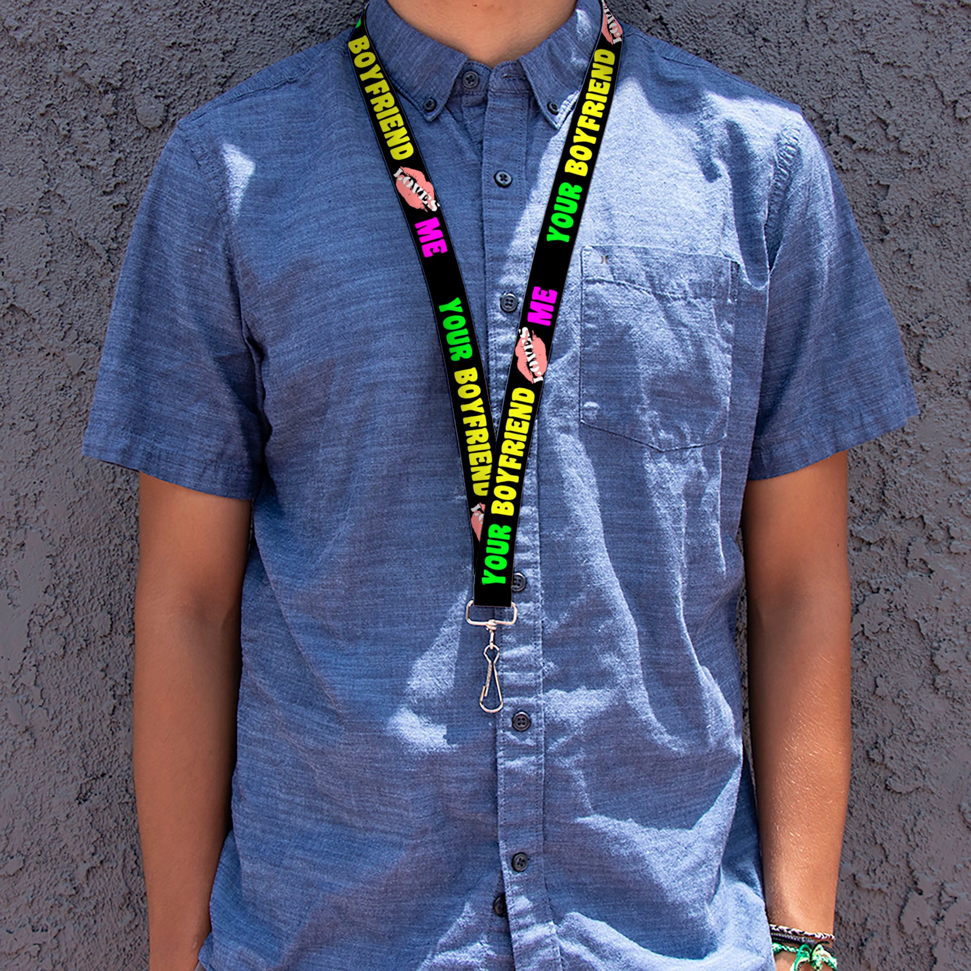 Lanyard - 1.0" - YOUR BOYFRIEND LOVES ME w Kiss Black Neon Lanyards Buckle-Down