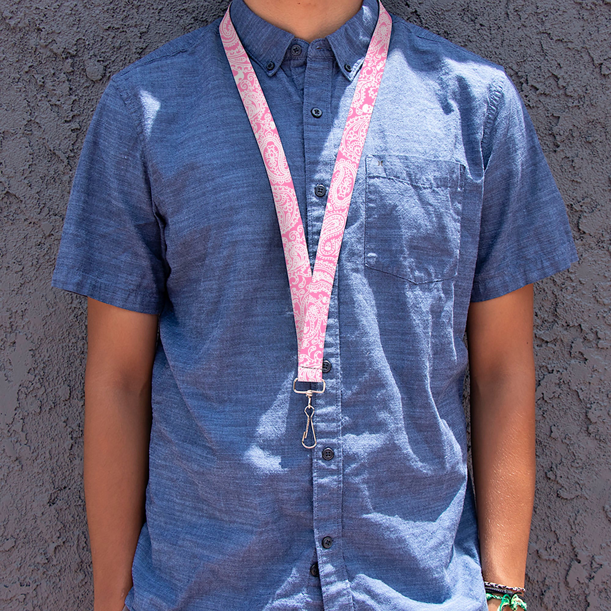 Lanyard - 1.0" - Bandana Skulls Pink White Lanyards Buckle-Down