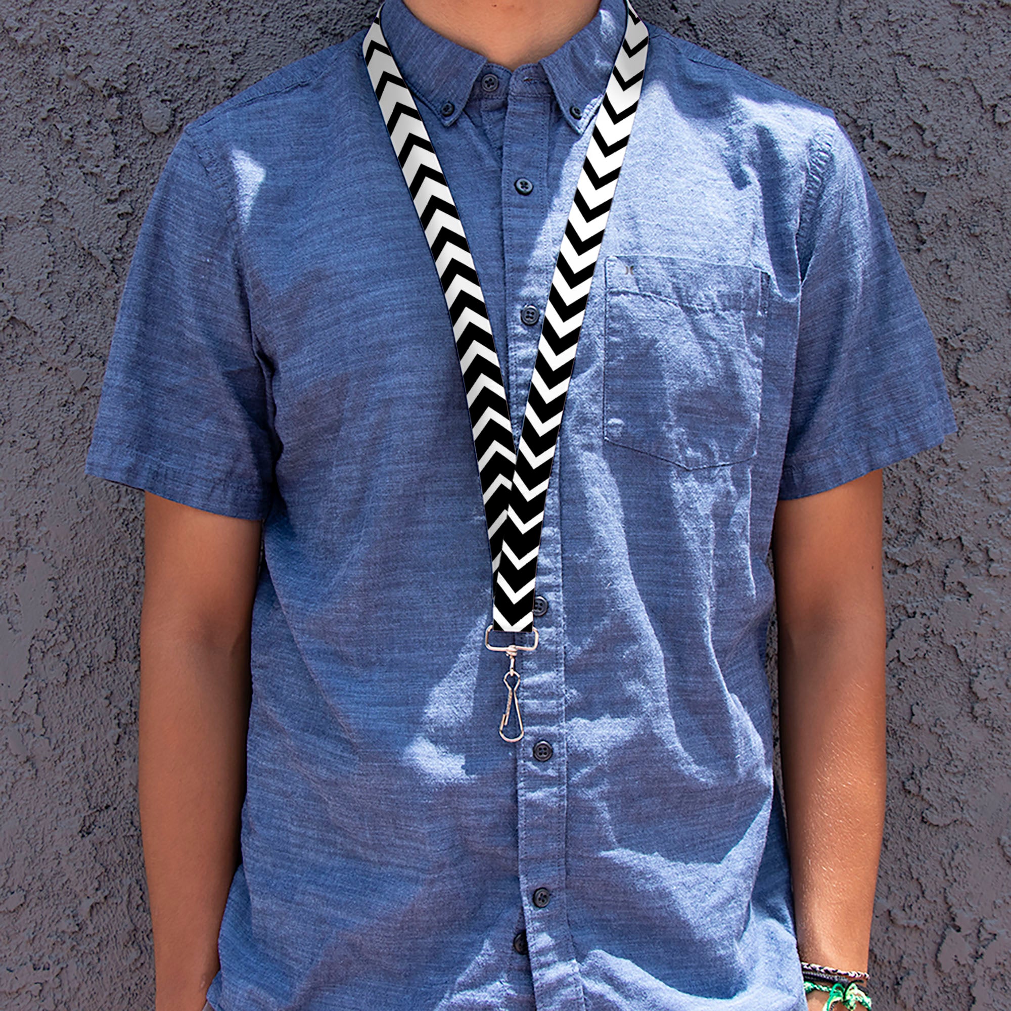 Lanyard - 1.0" - Chevron2 White Black Lanyards Buckle-Down