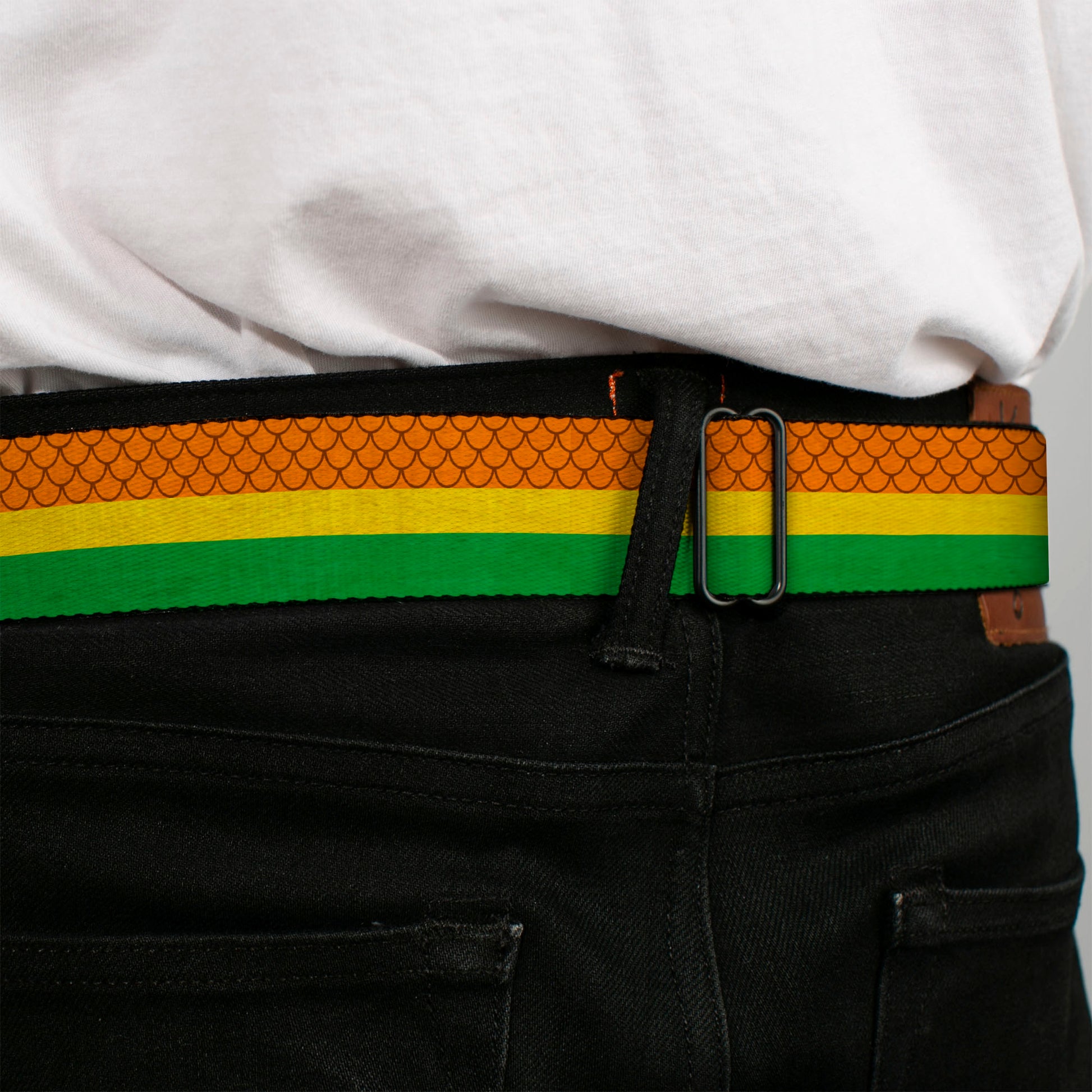 Aquaman Logo Full Color Black Yellow Seatbelt Belt - Aquaman Rasta Webbing Seatbelt Belts DC Comics