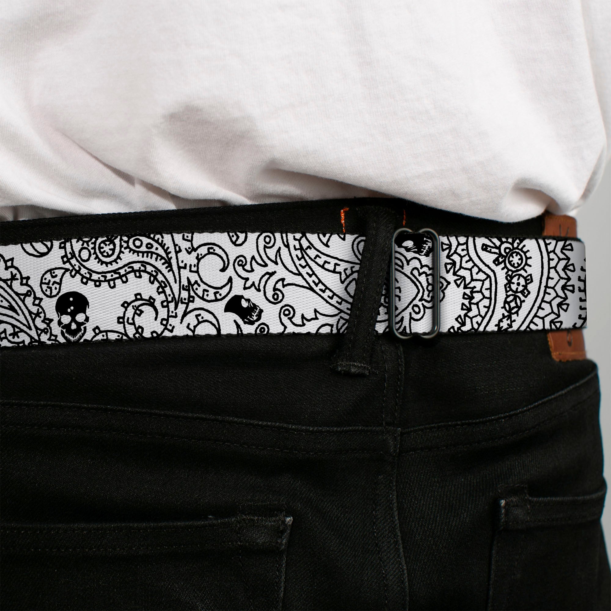 BD Wings Logo CLOSE-UP Full Color Black Silver Seatbelt Belt - Bandana/Skulls White/Black Webbing Seatbelt Belts Buckle-Down