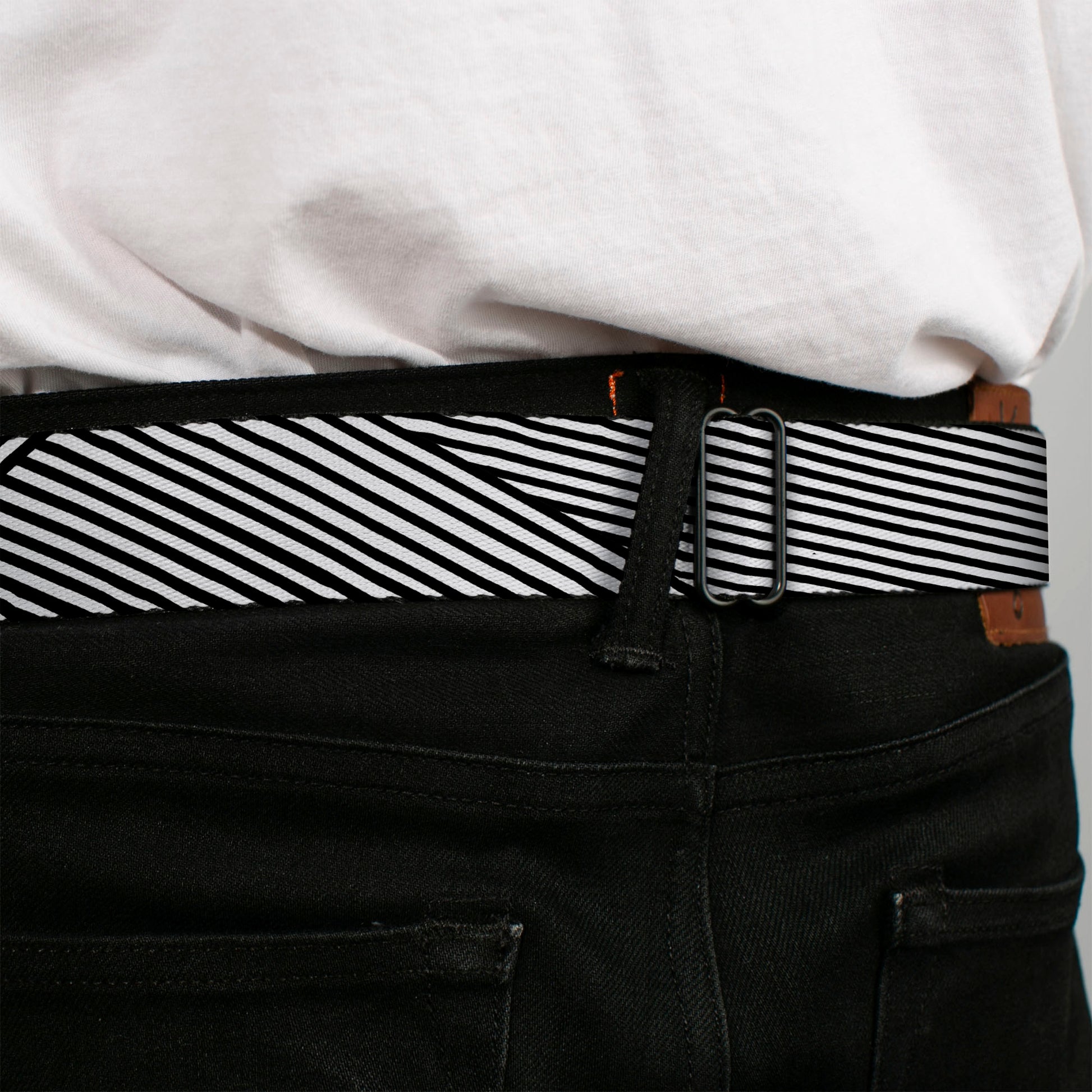 BD Wings Logo CLOSE-UP Full Color Black Silver Seatbelt Belt - Eighties 7 Black/White Webbing Seatbelt Belts Buckle-Down