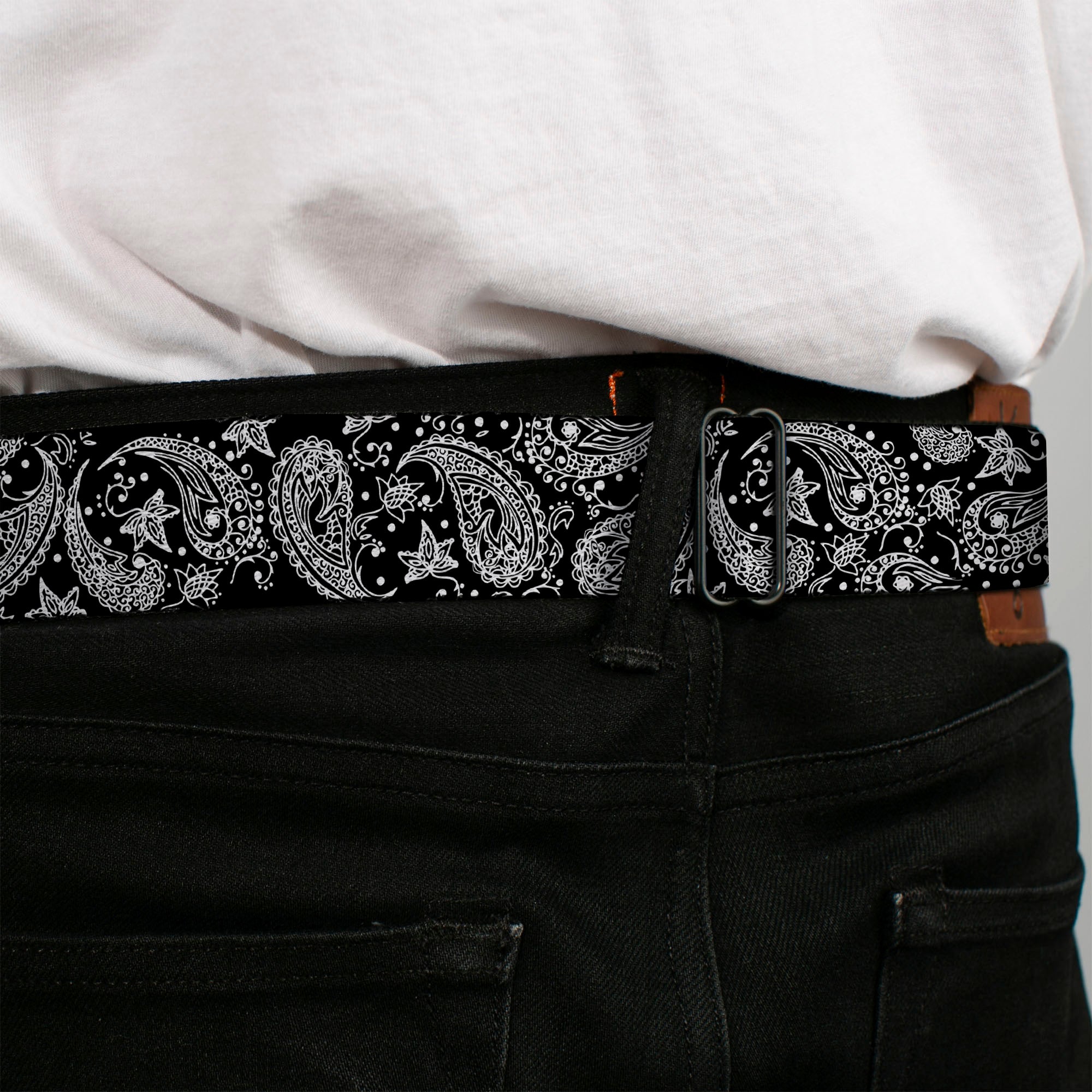 BD Wings Logo CLOSE-UP Full Color Black Silver Seatbelt Belt - Floral Paisley Black/White Webbing Seatbelt Belts Buckle-Down
