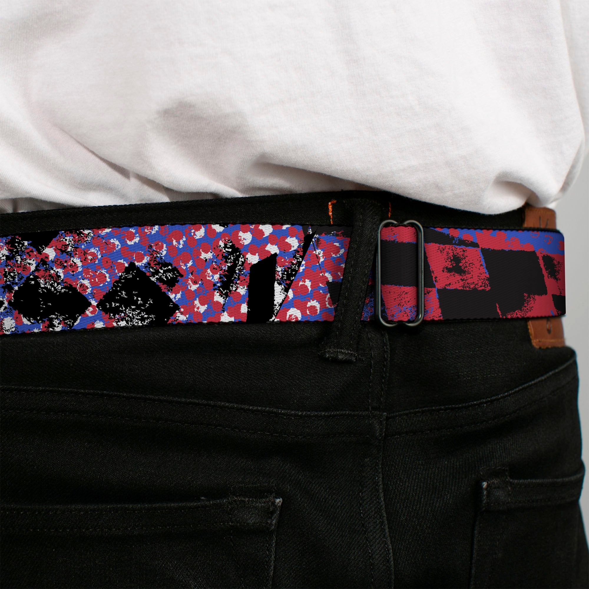 BD Wings Logo CLOSE-UP Full Color Black Silver Seatbelt Belt - Grunge Checker Flag Blue/Red Webbing Seatbelt Belts Buckle-Down