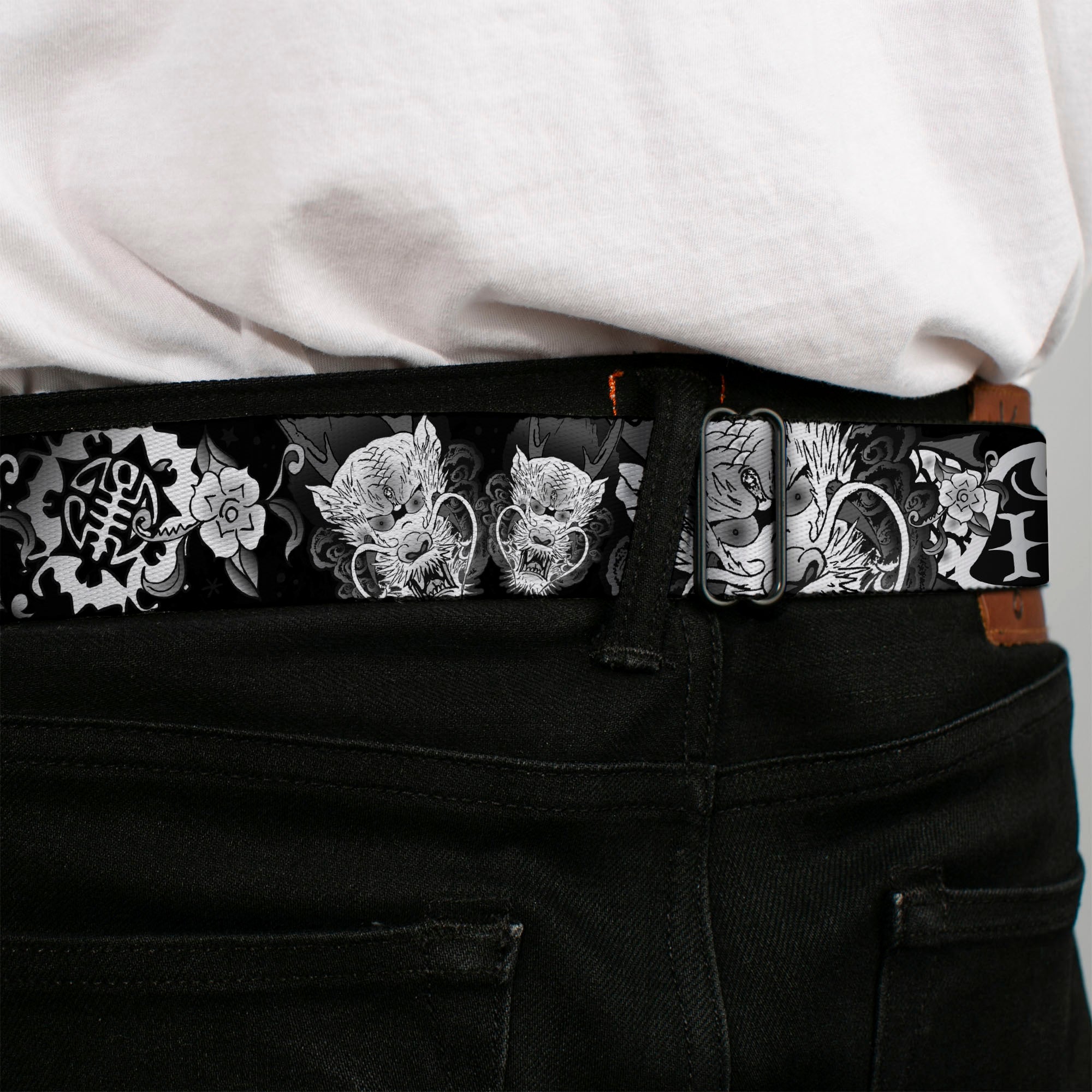 BD Wings Logo CLOSE-UP Full Color Black Silver Seatbelt Belt - Honor Black/White Webbing Seatbelt Belts Buckle-Down