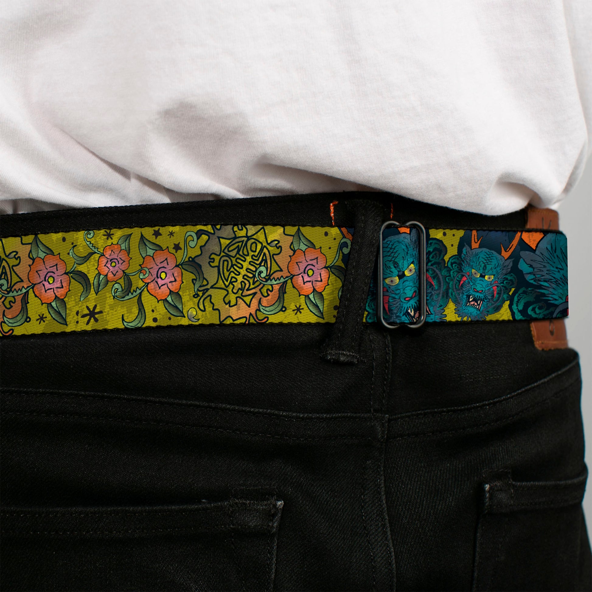 BD Wings Logo CLOSE-UP Full Color Black Silver Seatbelt Belt - Honor CLOSE-UP Yellow Webbing Seatbelt Belts Buckle-Down