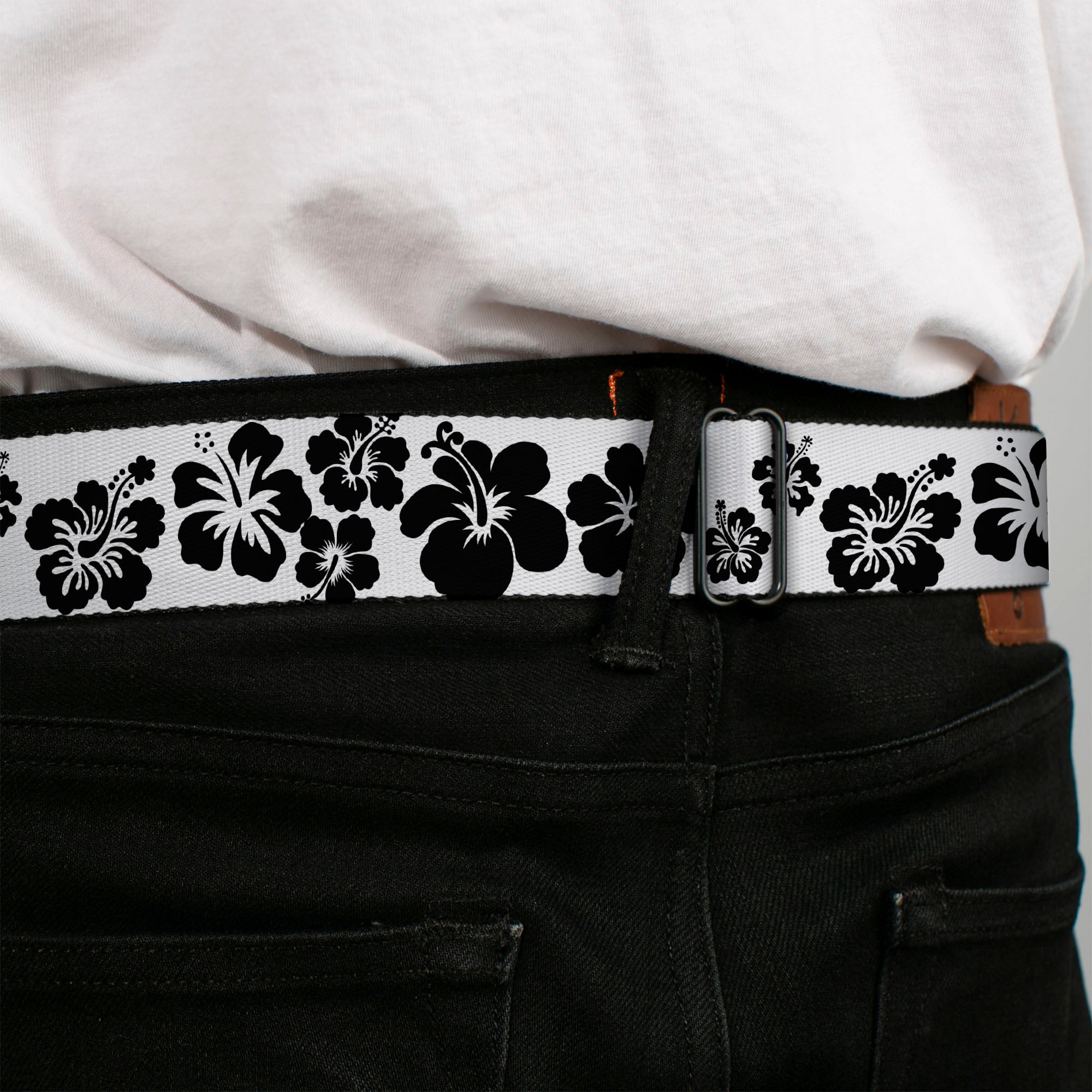 BD Wings Logo CLOSE-UP Full Color Black Silver Seatbelt Belt - Hibiscus White/Black Webbing Seatbelt Belts Buckle-Down
