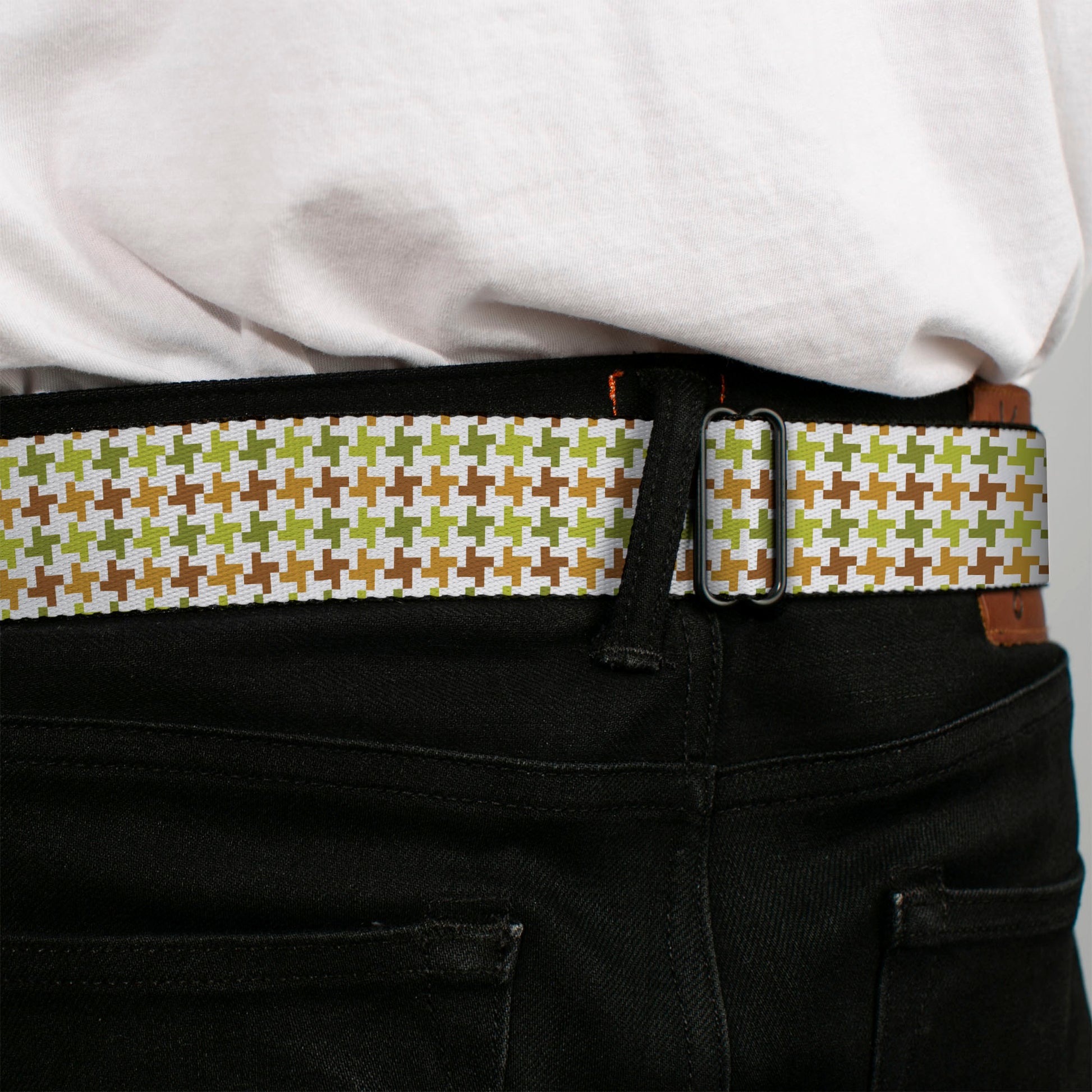 BD Wings Logo CLOSE-UP Full Color Black Silver Seatbelt Belt - Houndstooth White/Green/Brown Webbing Seatbelt Belts Buckle-Down