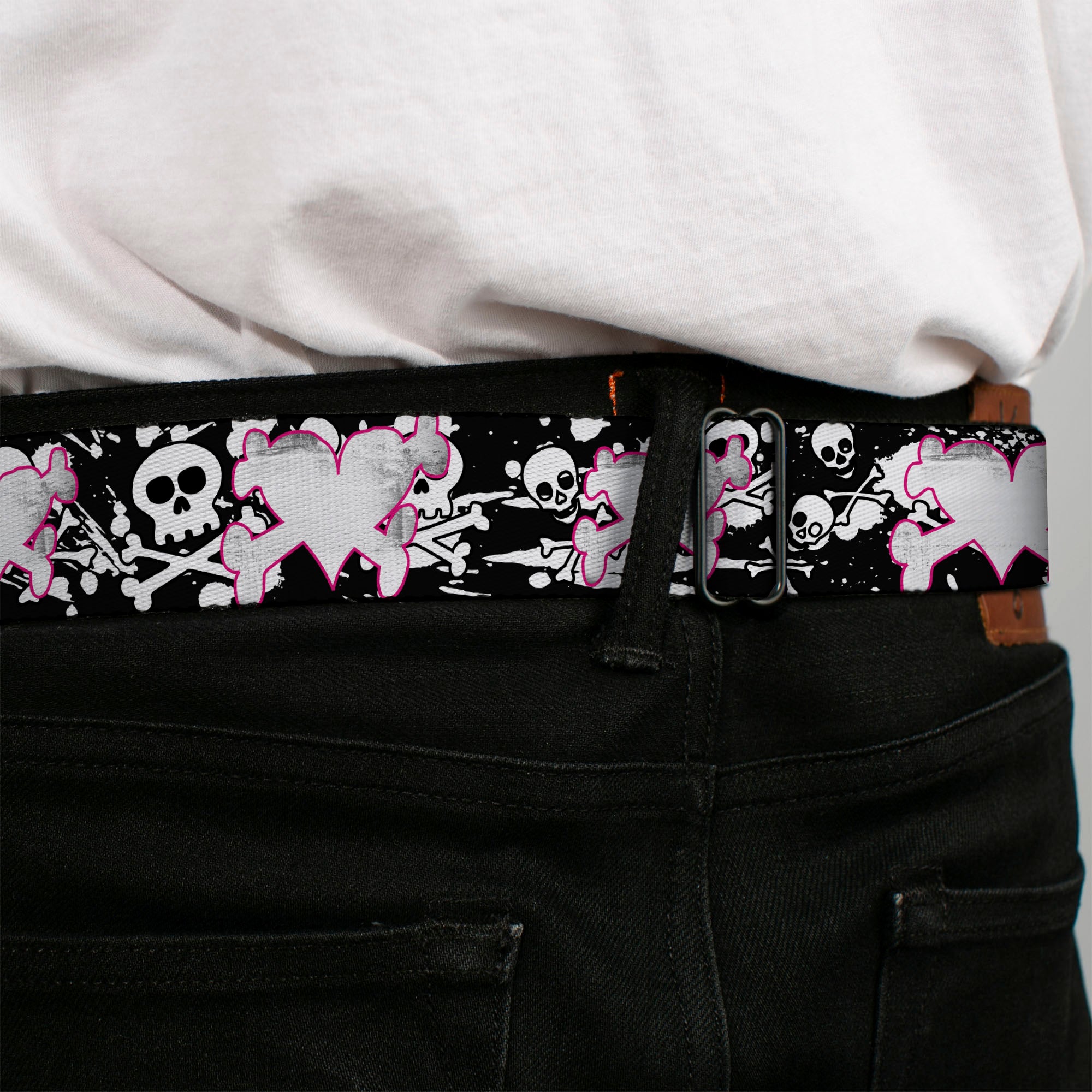 BD Wings Logo CLOSE-UP Full Color Black Silver Seatbelt Belt - Heart & Cross Bones w/Skulls & Splatter Black/White Webbing Seatbelt Belts Buckle-Down