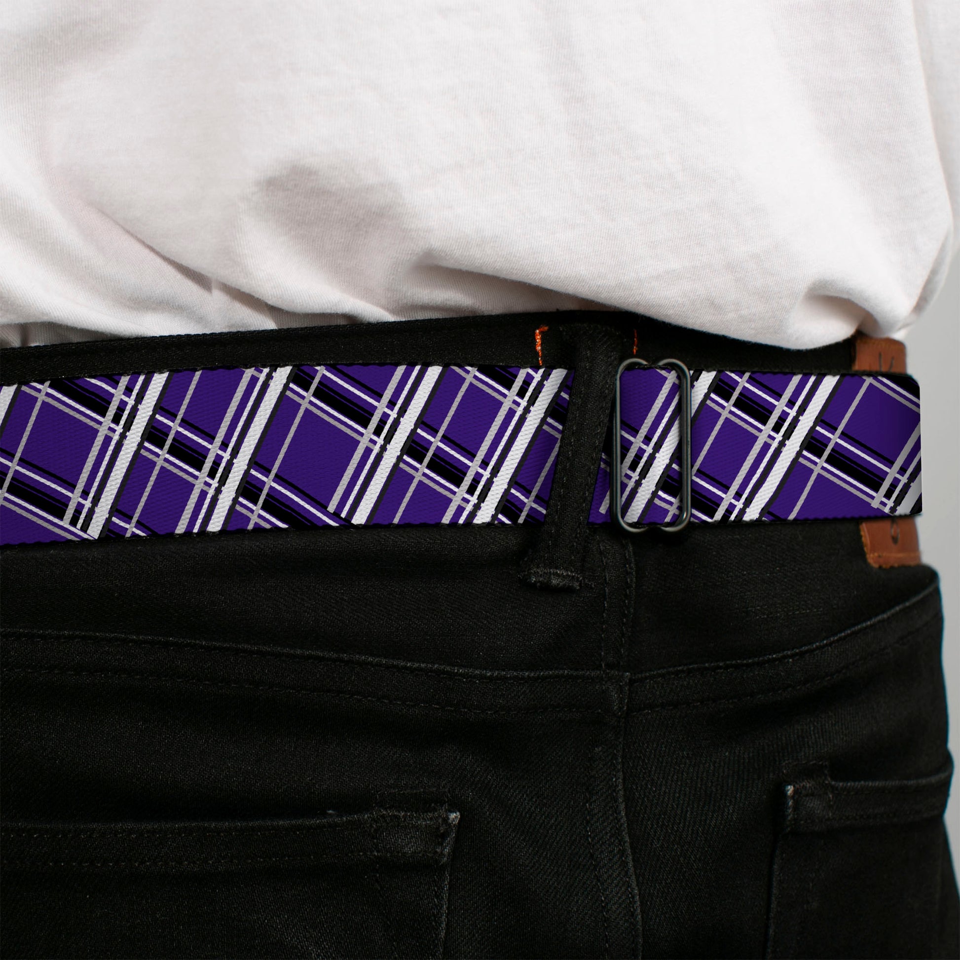 BD Wings Logo CLOSE-UP Full Color Black Silver Seatbelt Belt - Houndstooth Gray/Purple/White Webbing Seatbelt Belts Buckle-Down