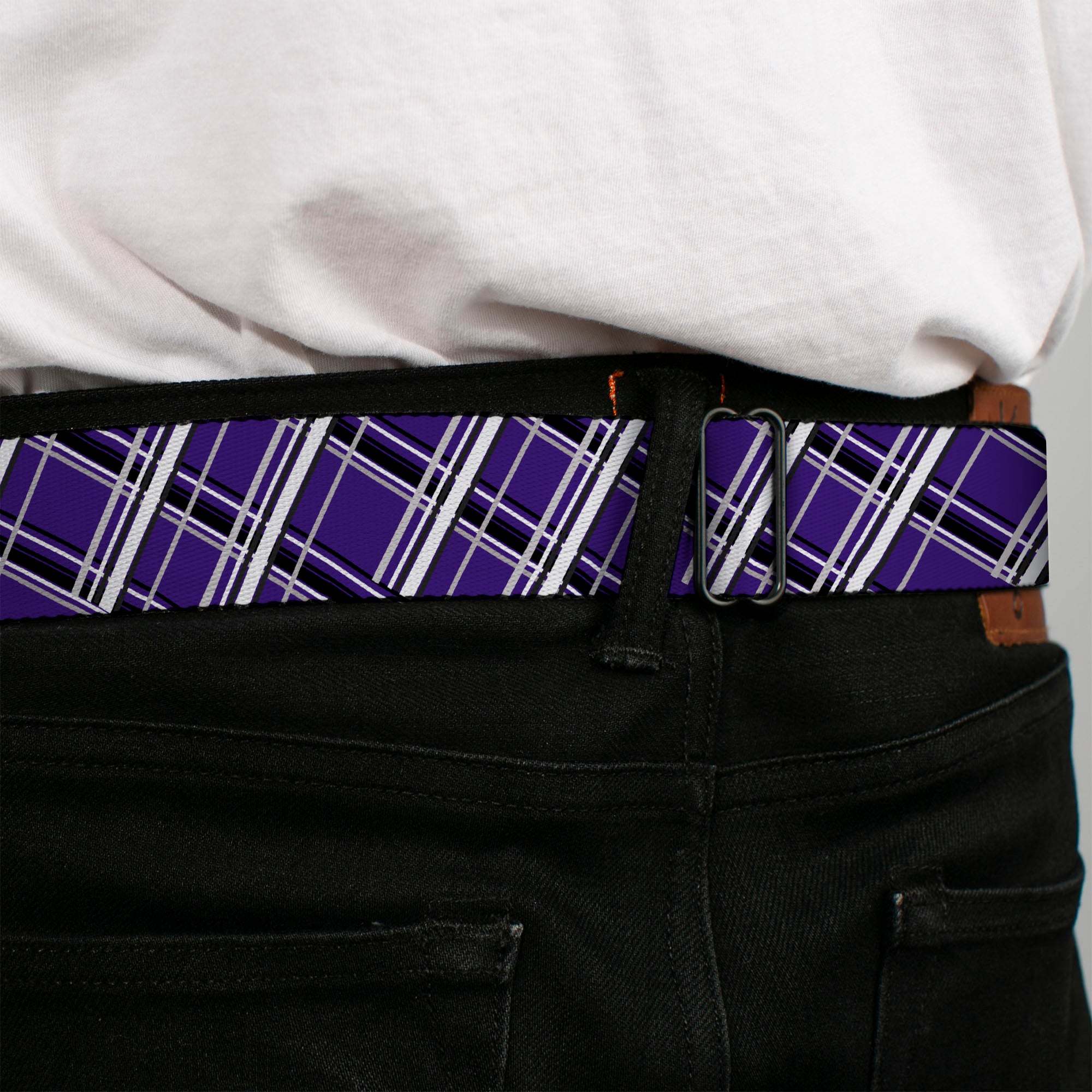 BD Wings Logo CLOSE-UP Full Color Black Silver Seatbelt Belt - Houndstooth Gray/Purple/White Webbing Seatbelt Belts Buckle-Down