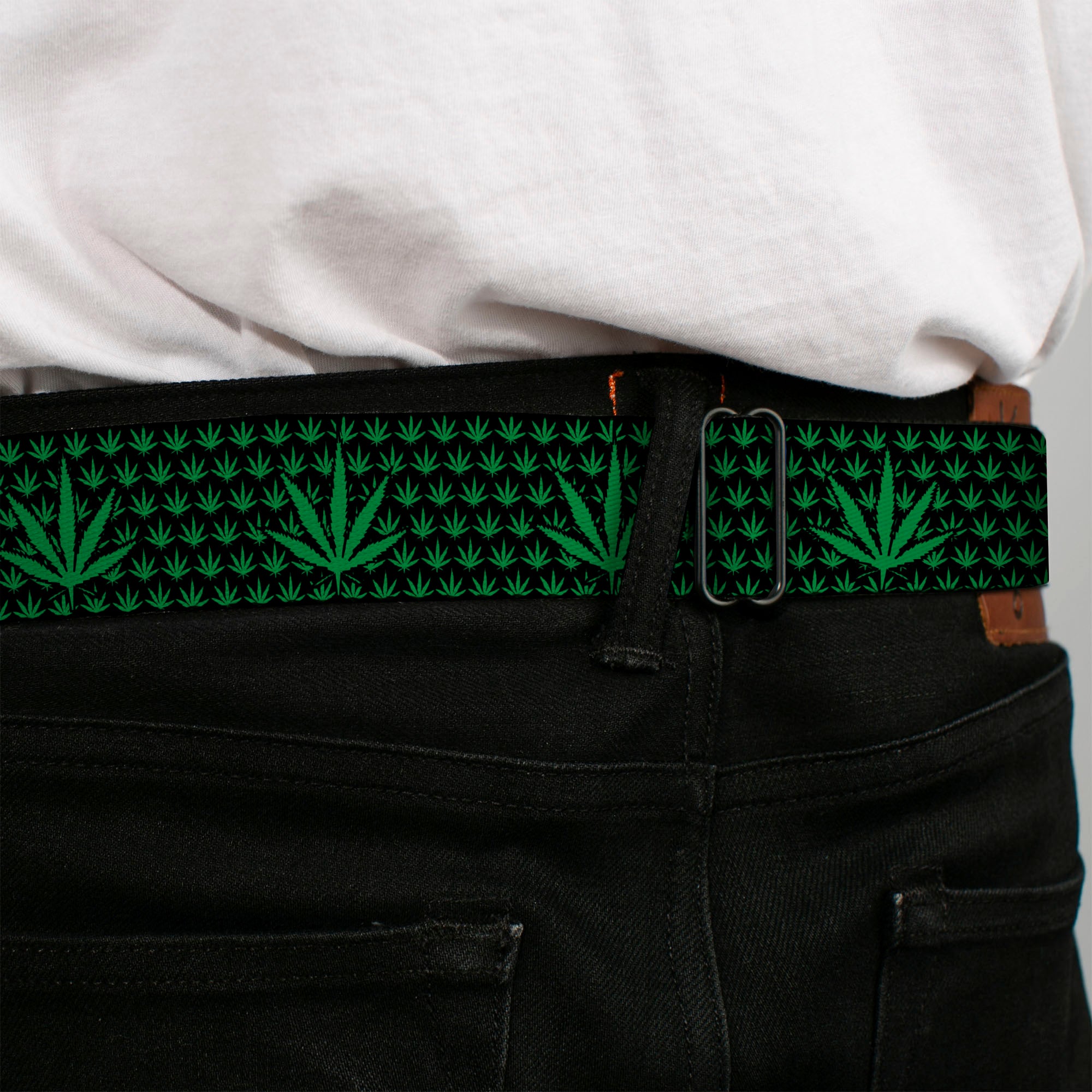 Seatbelt Belt - Marijuana Garden Black/Green Seatbelt Belts Buckle-Down