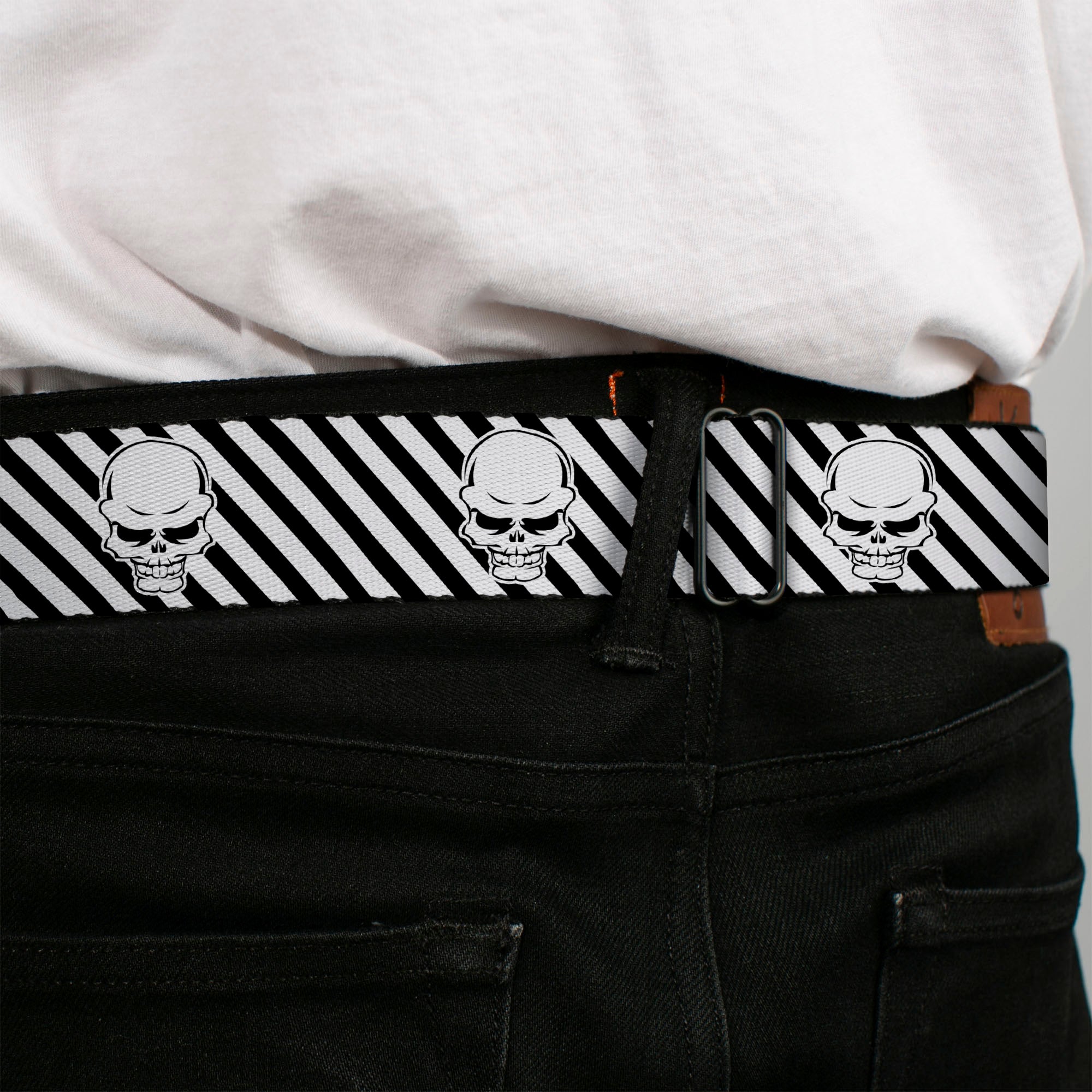 BD Wings Logo CLOSE-UP Full Color Black Silver Seatbelt Belt - Metal Skull Black/White Webbing Seatbelt Belts Buckle-Down