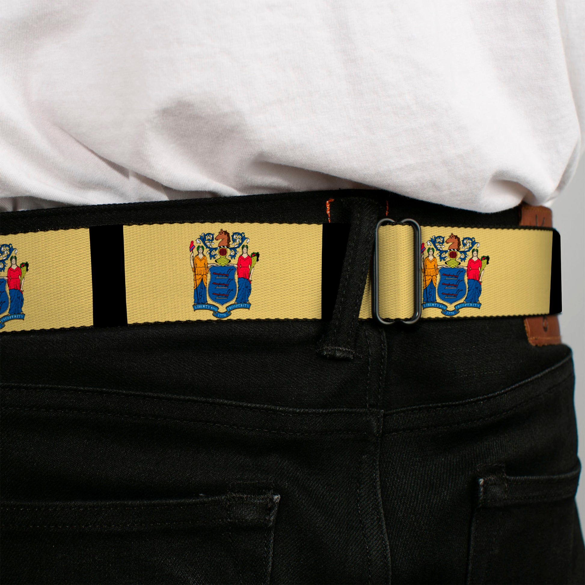 BD Wings Logo CLOSE-UP Full Color Black Silver Seatbelt Belt - New Jersey Flags/Black Webbing Seatbelt Belts Buckle-Down