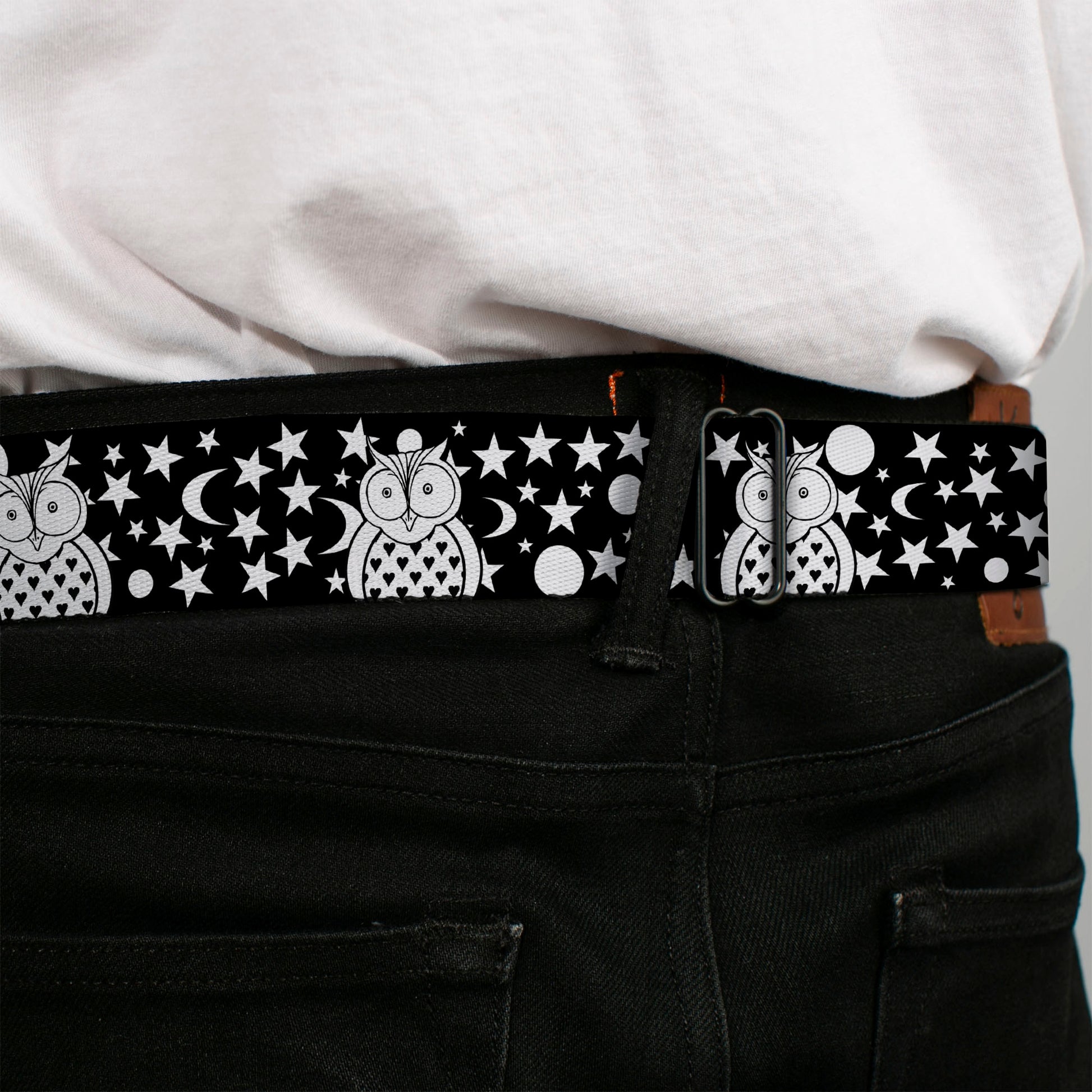BD Wings Logo CLOSE-UP Black/Silver Seatbelt Belt - Owls Black/White2 Webbing Seatbelt Belts Buckle-Down