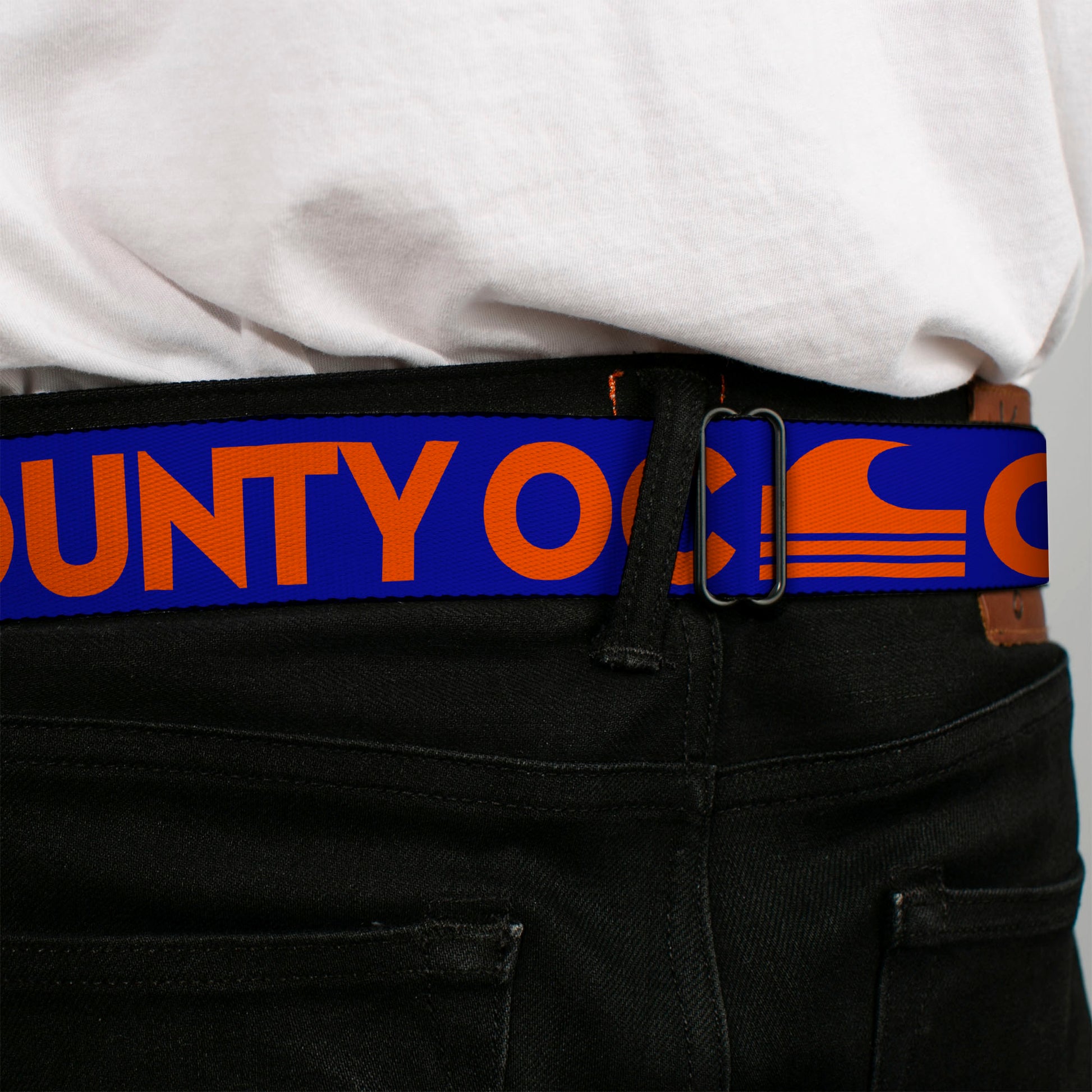 BD Wings Logo CLOSE-UP Full Color Black Silver Seatbelt Belt - ORANGE COUNTY/Wave Icon Blue/Orange Webbing Seatbelt Belts Buckle-Down
