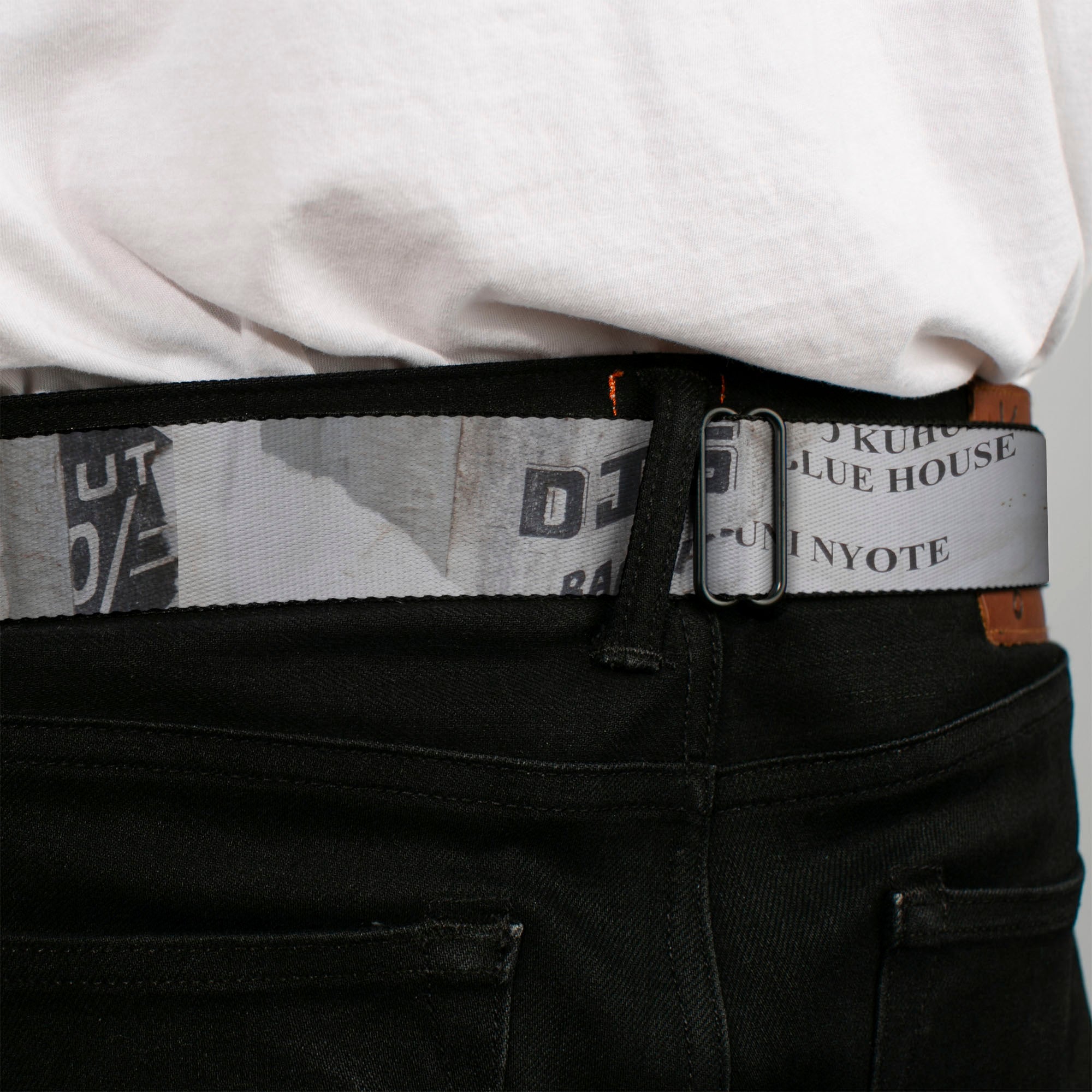 BD Wings Logo CLOSE-UP Full Color Black Silver Seatbelt Belt - Rustic Ripped Bills Webbing Seatbelt Belts Buckle-Down