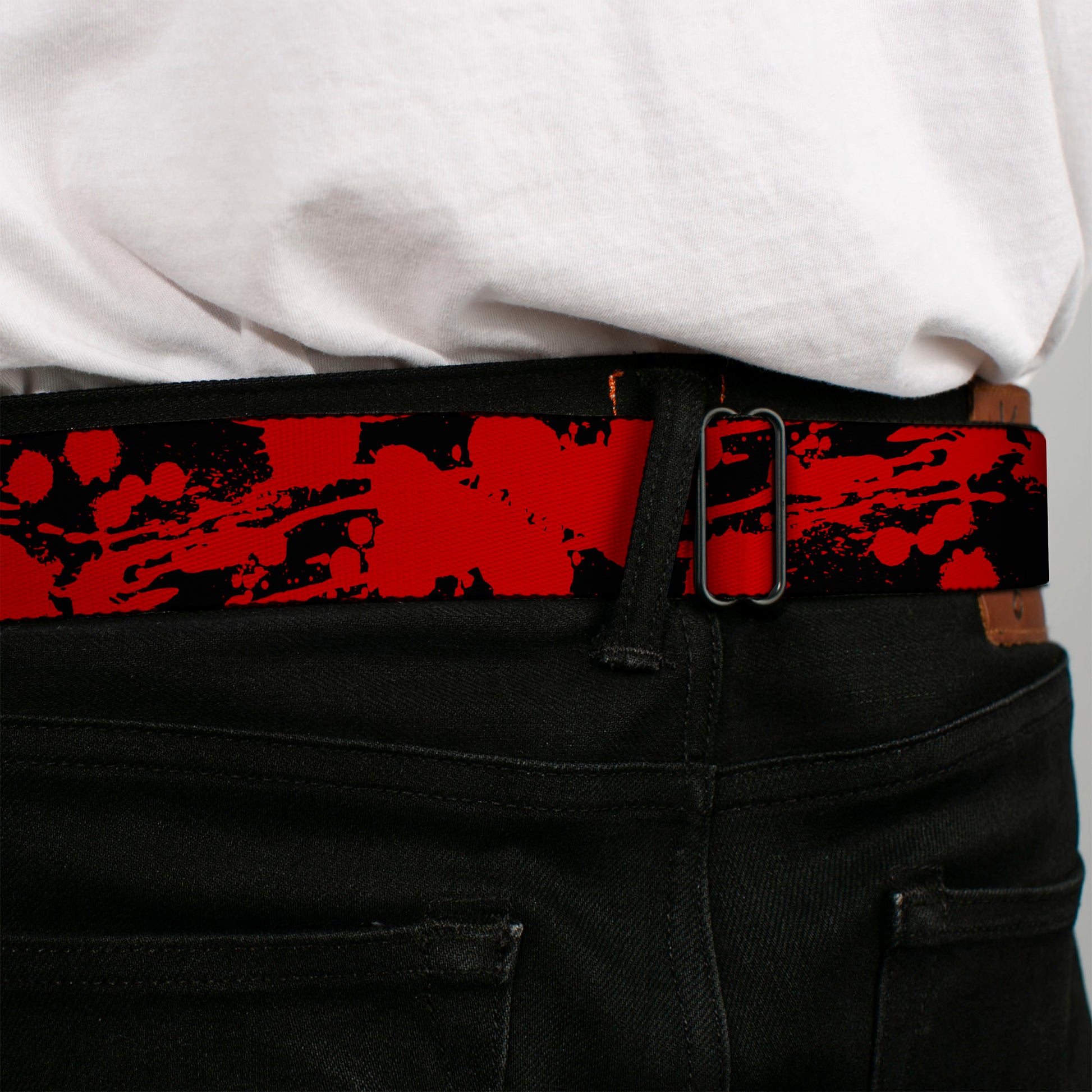 BD Wings Logo CLOSE-UP Full Color Black Silver Seatbelt Belt - Splatter Black/Red Webbing Seatbelt Belts Buckle-Down
