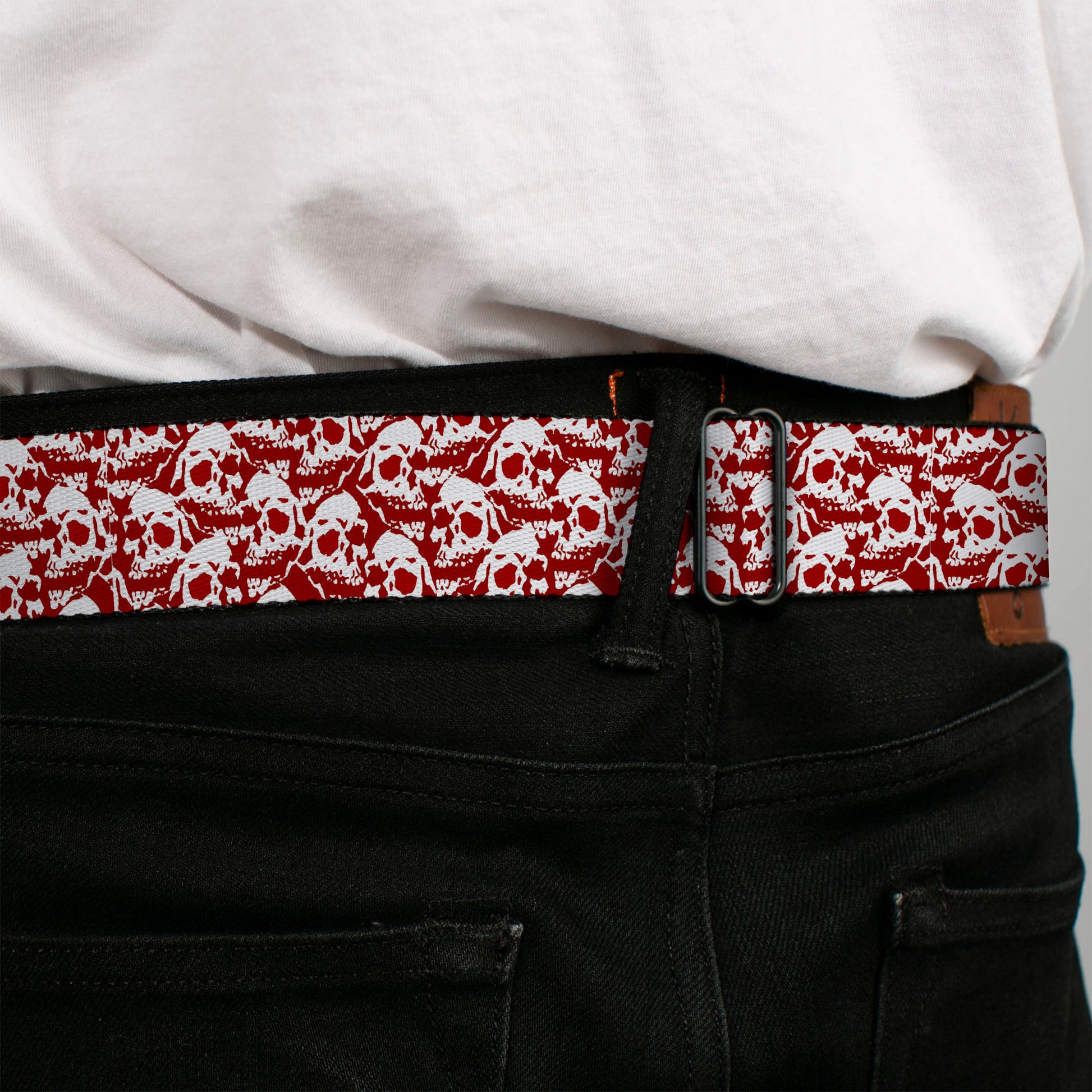 BD Wings Logo CLOSE-UP Full Color Black Silver Seatbelt Belt - Skull Yard Red/White Webbing Seatbelt Belts Buckle-Down