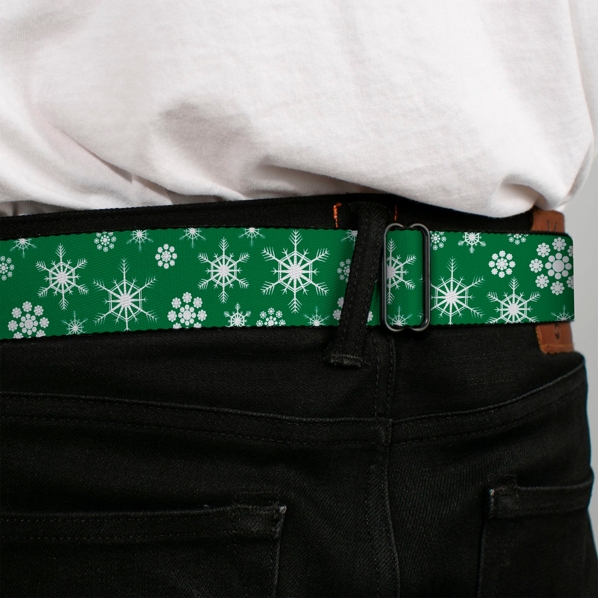 BD Wings Logo CLOSE-UP Full Color Black Silver Seatbelt Belt - Snowflakes Green/White Webbing Seatbelt Belts Buckle-Down