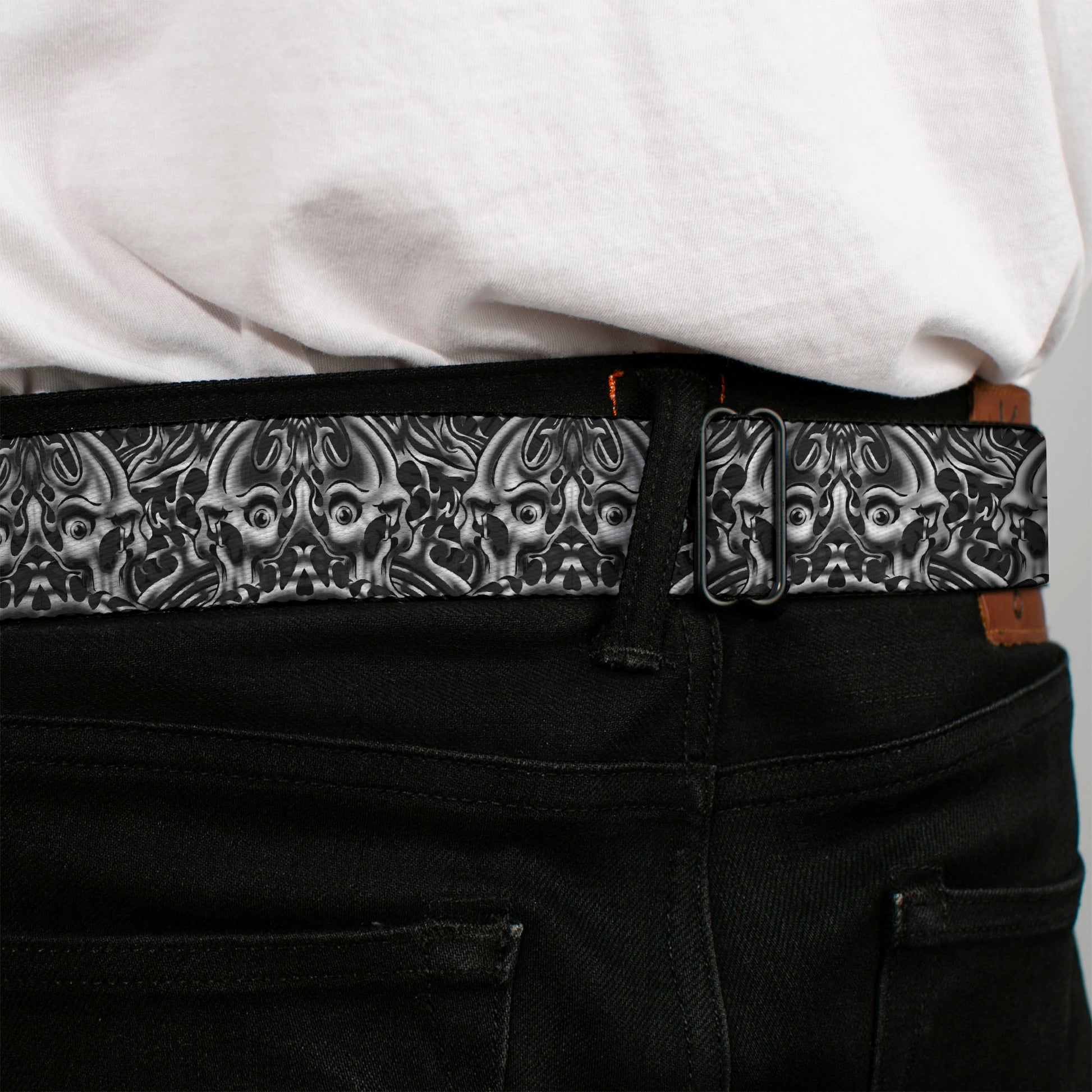 BD Wings Logo CLOSE-UP Full Color Black Silver Seatbelt Belt - Sleeve Skulls Black/Gray Webbing Seatbelt Belts Buckle-Down