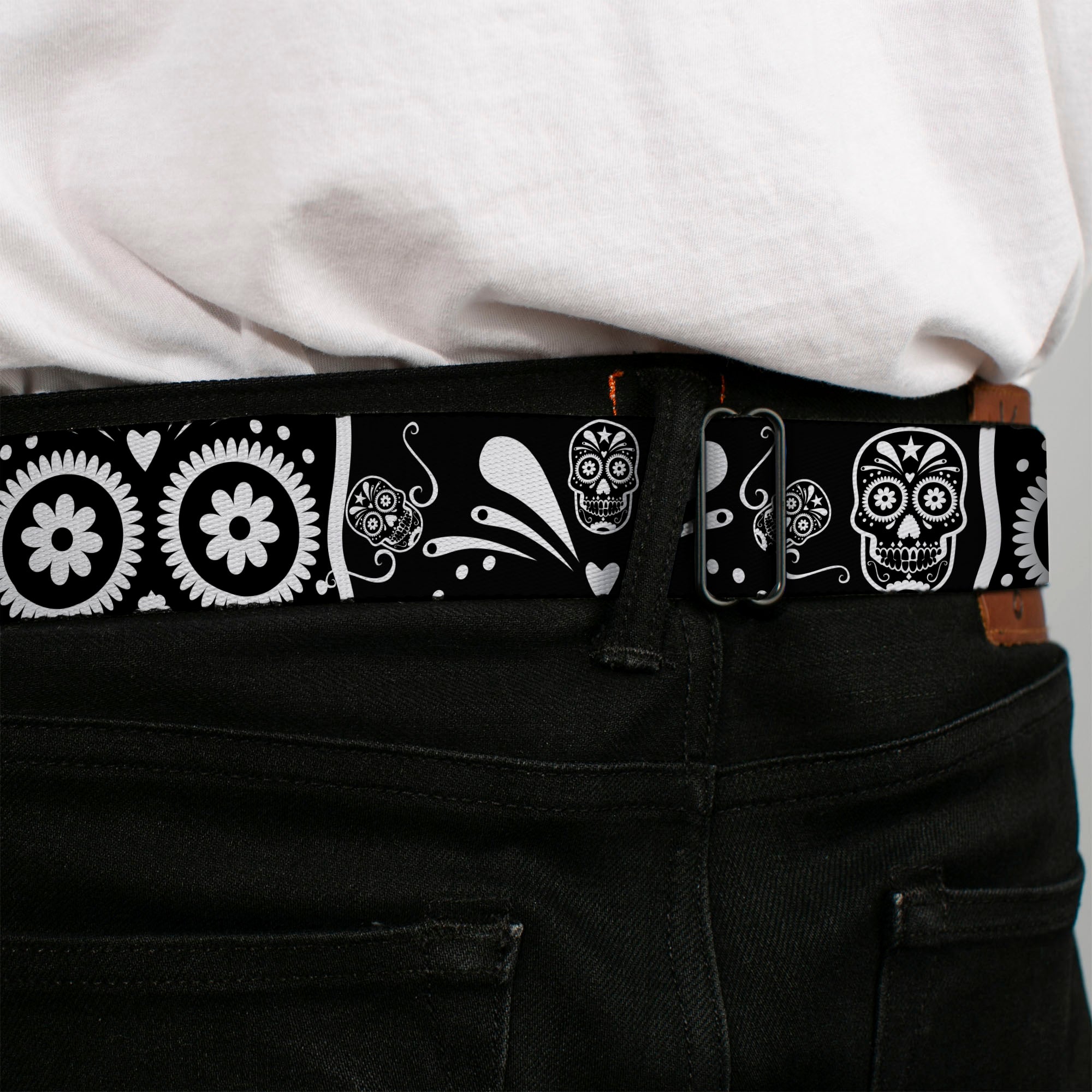 BD Wings Logo CLOSE-UP Full Color Black Silver Seatbelt Belt - Sugar Skulls Black/White Webbing Seatbelt Belts Buckle-Down