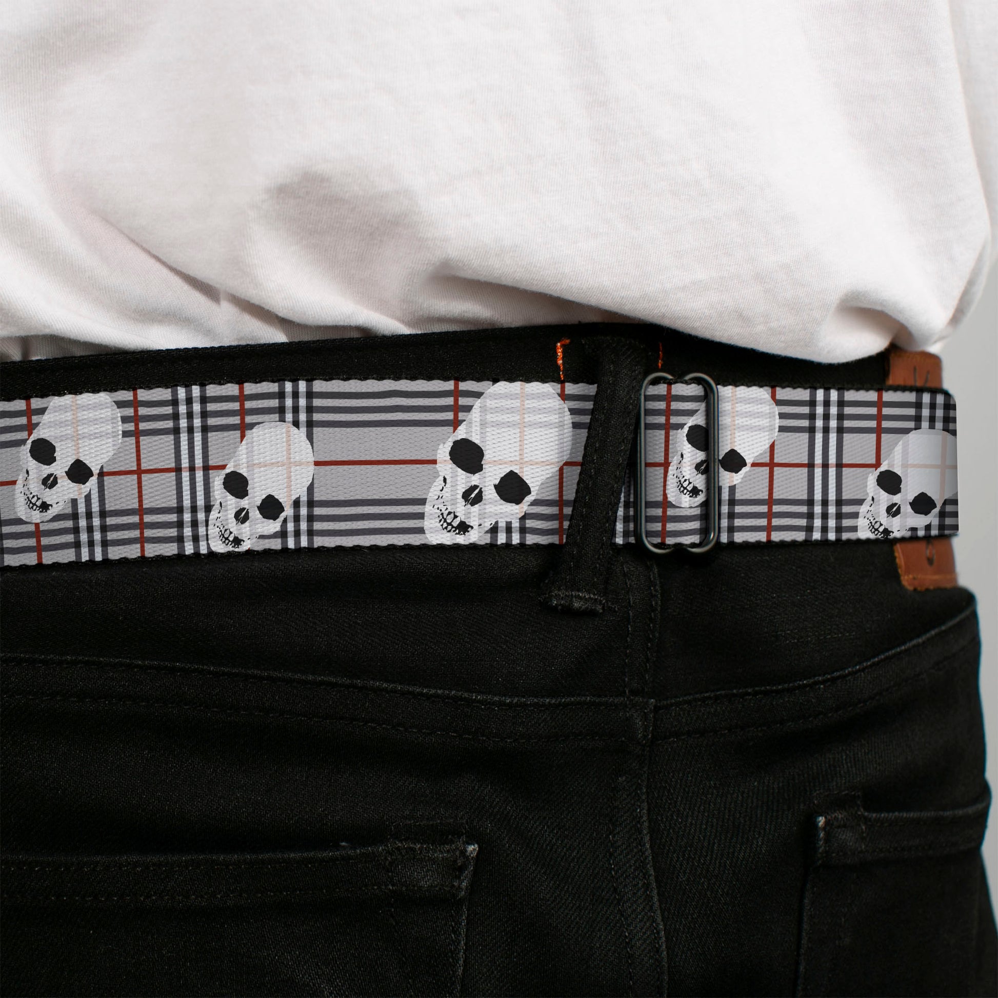 BD Wings Logo CLOSE-UP Full Color Black Silver Seatbelt Belt - Tilted Skulls Plaid Gray Webbing Seatbelt Belts Buckle-Down