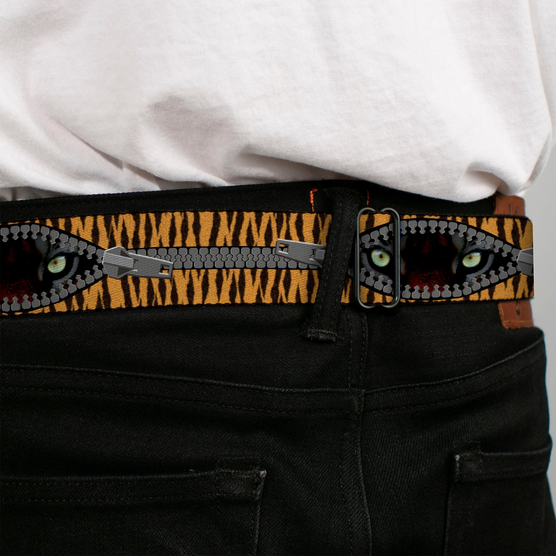 BD Wings Logo CLOSE-UP Full Color Black Silver Seatbelt Belt - Tiger Eyes Webbing Seatbelt Belts Buckle-Down