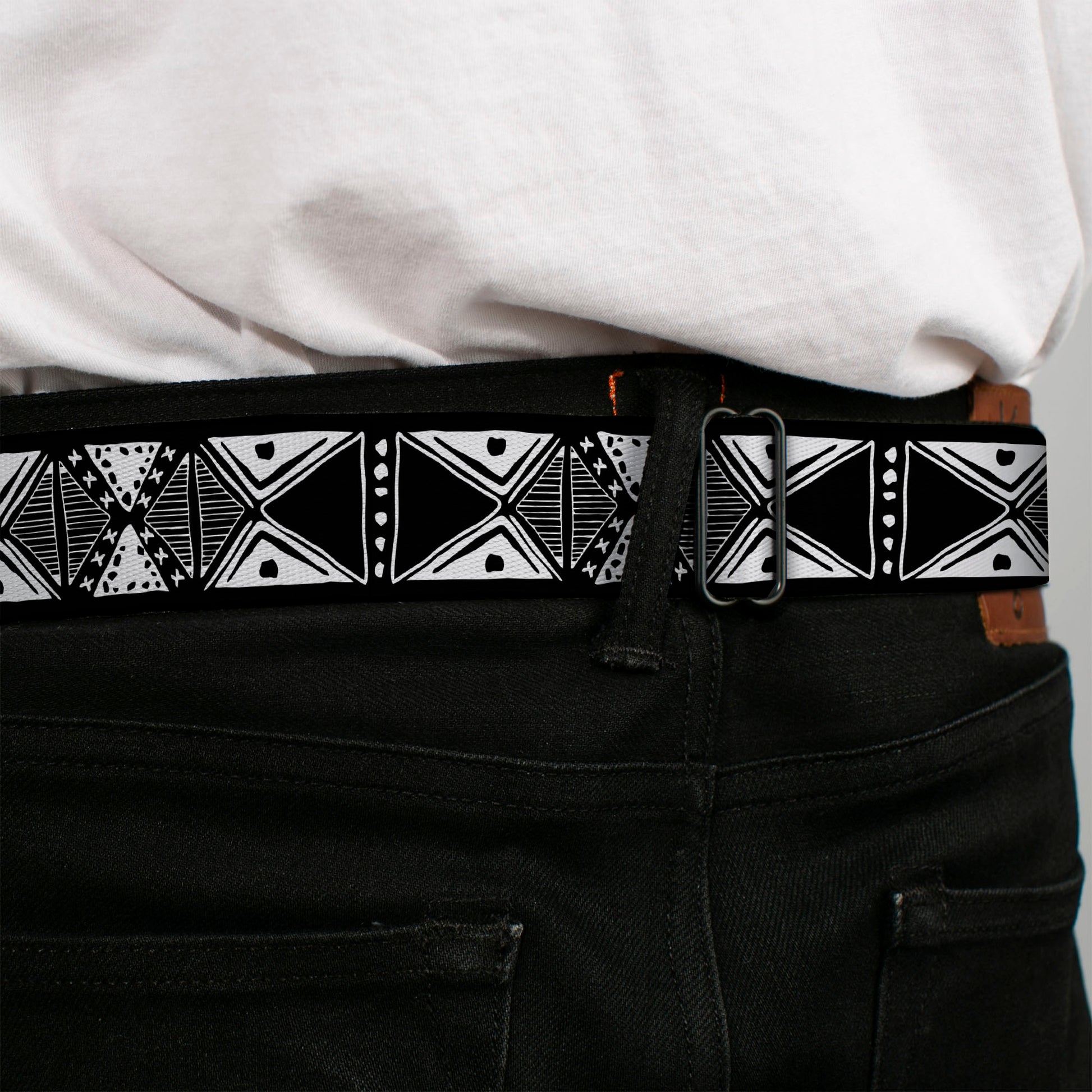BD Wings Logo CLOSE-UP Full Color Black Silver Seatbelt Belt - Tribal1 Black/White Webbing Seatbelt Belts Buckle-Down