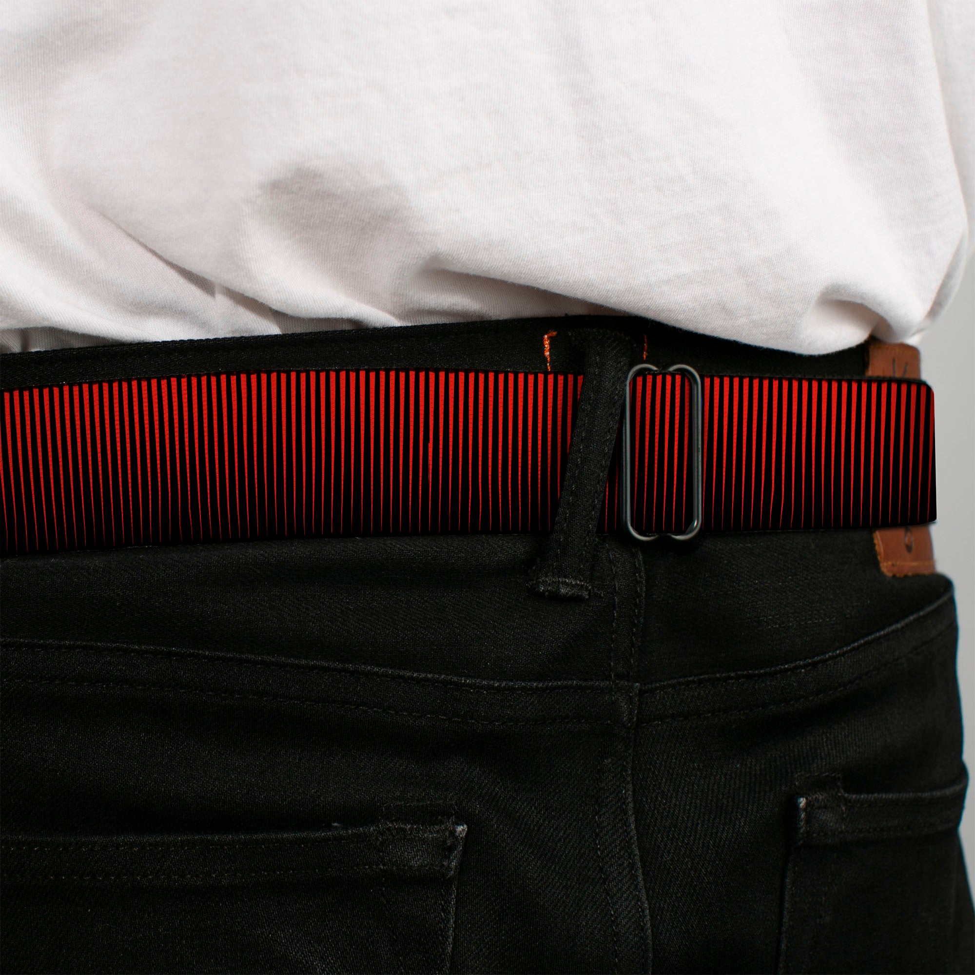 BD Wings Logo CLOSE-UP Full Color Black Silver Seatbelt Belt - Vertical Stripes Transition Black/Red Webbing Seatbelt Belts Buckle-Down