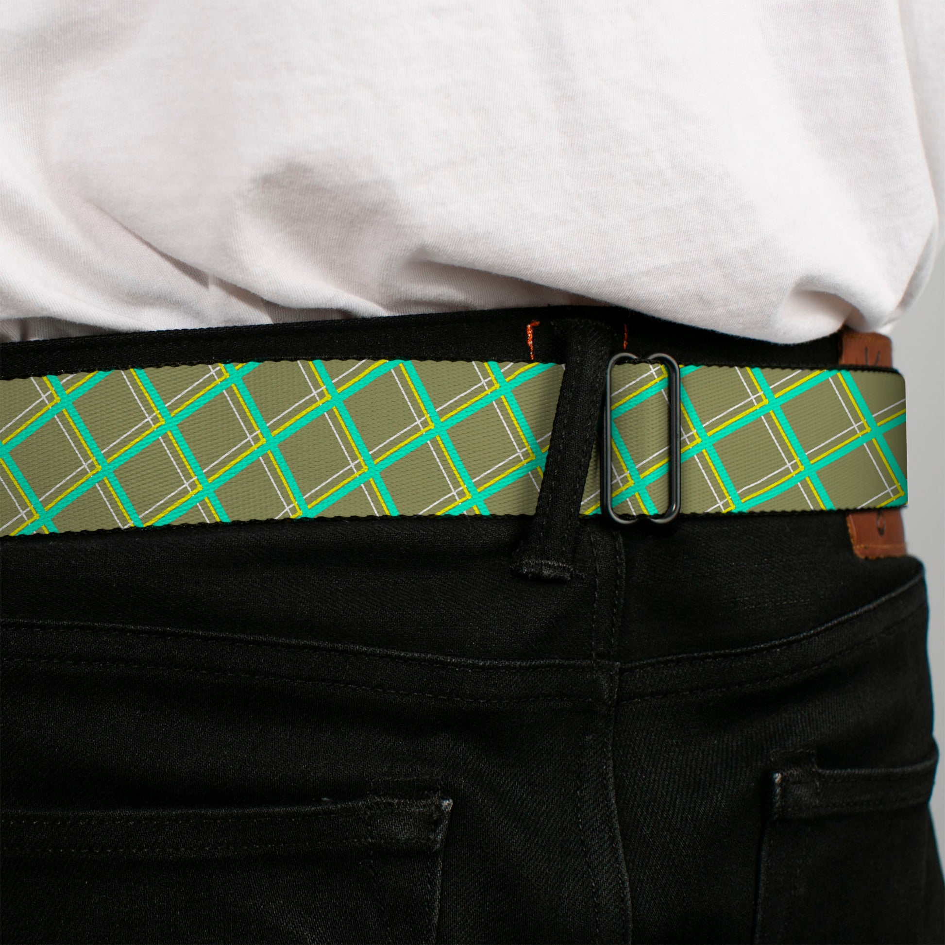 BD Wings Logo CLOSE-UP Full Color Black Silver Seatbelt Belt - Wire Grid Tan/Green/Yellow Webbing Seatbelt Belts Buckle-Down