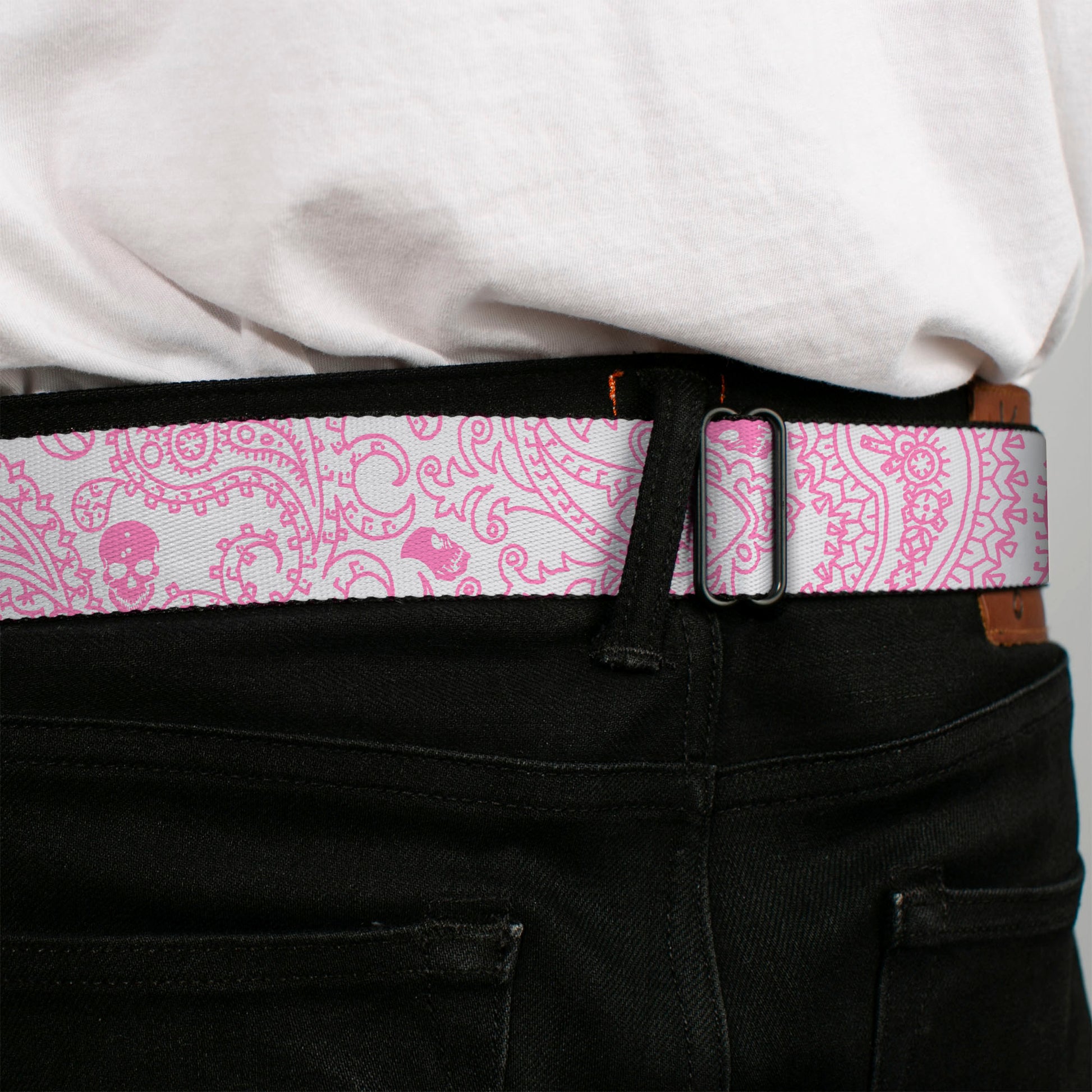 BD Wings Logo CLOSE-UP Full Color Black Silver Seatbelt Belt - Bandana/Skulls White/Pink Webbing Seatbelt Belts Buckle-Down