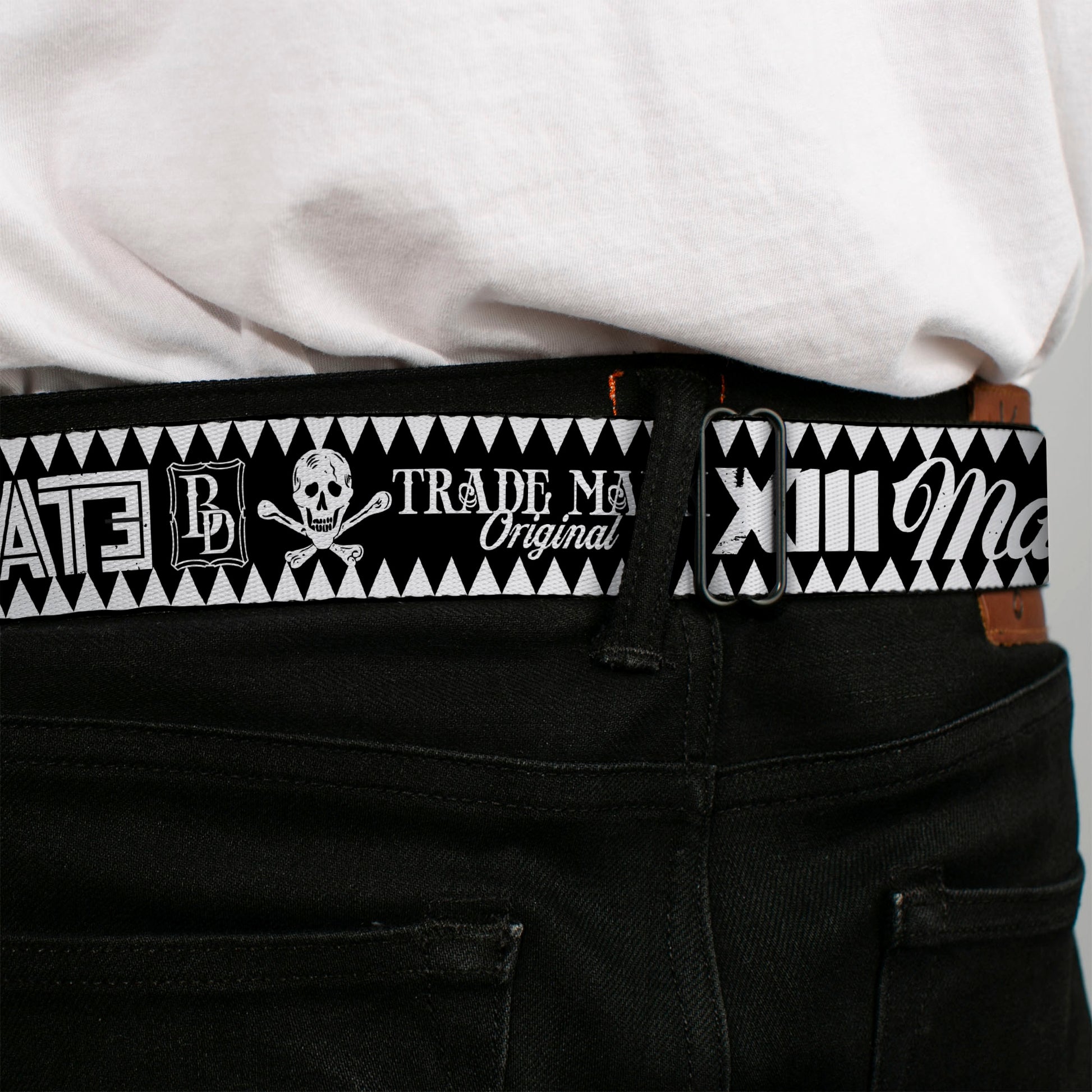 BD Wings Logo CLOSE-UP Full Color Black Silver Seatbelt Belt - BD Skull MAKE YOUR FATE Black/White Webbing Seatbelt Belts Buckle-Down