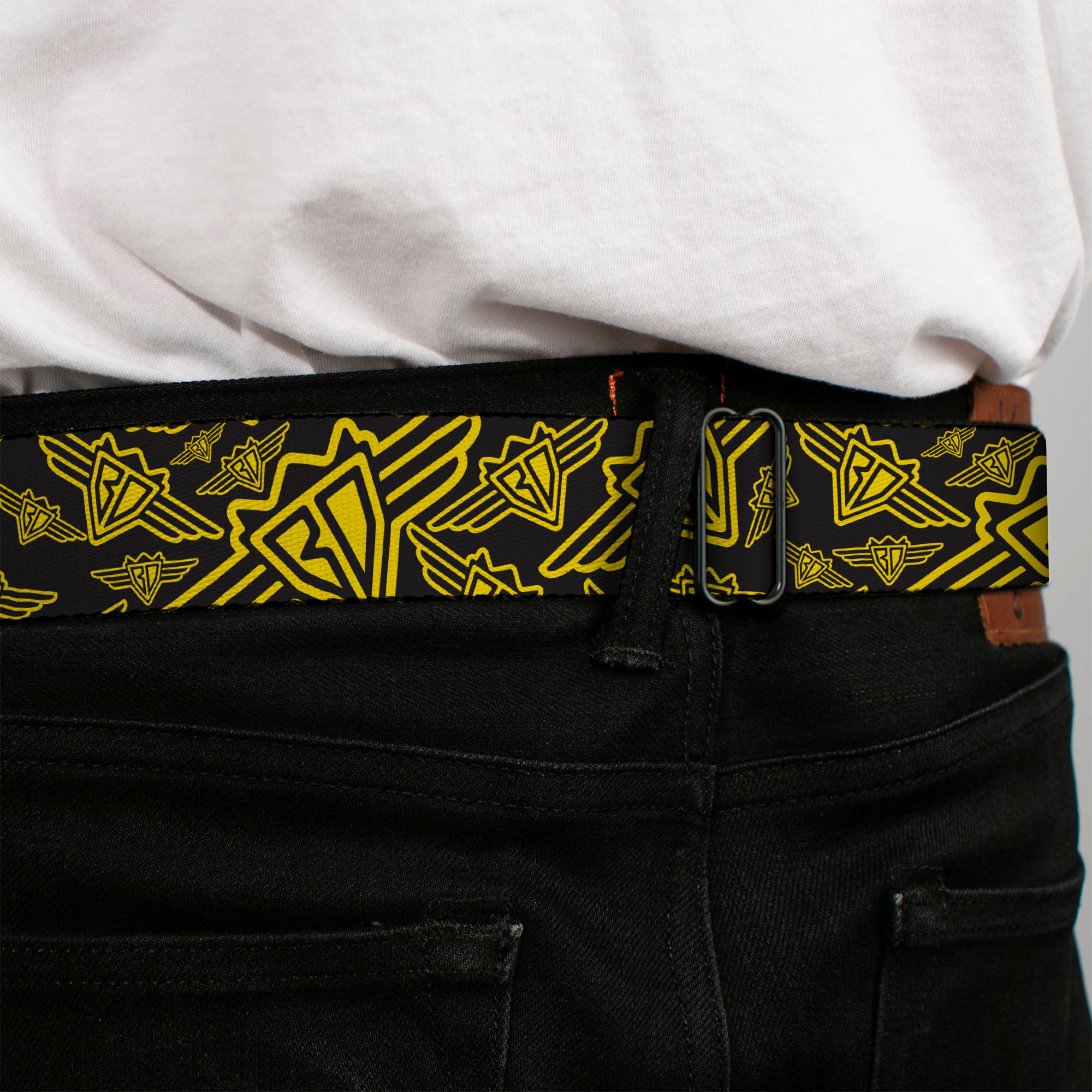 BD Wings Logo CLOSE-UP Full Color Black Silver Seatbelt Belt - BD Logo Scattered Black/Yellow Webbing Seatbelt Belts Buckle-Down