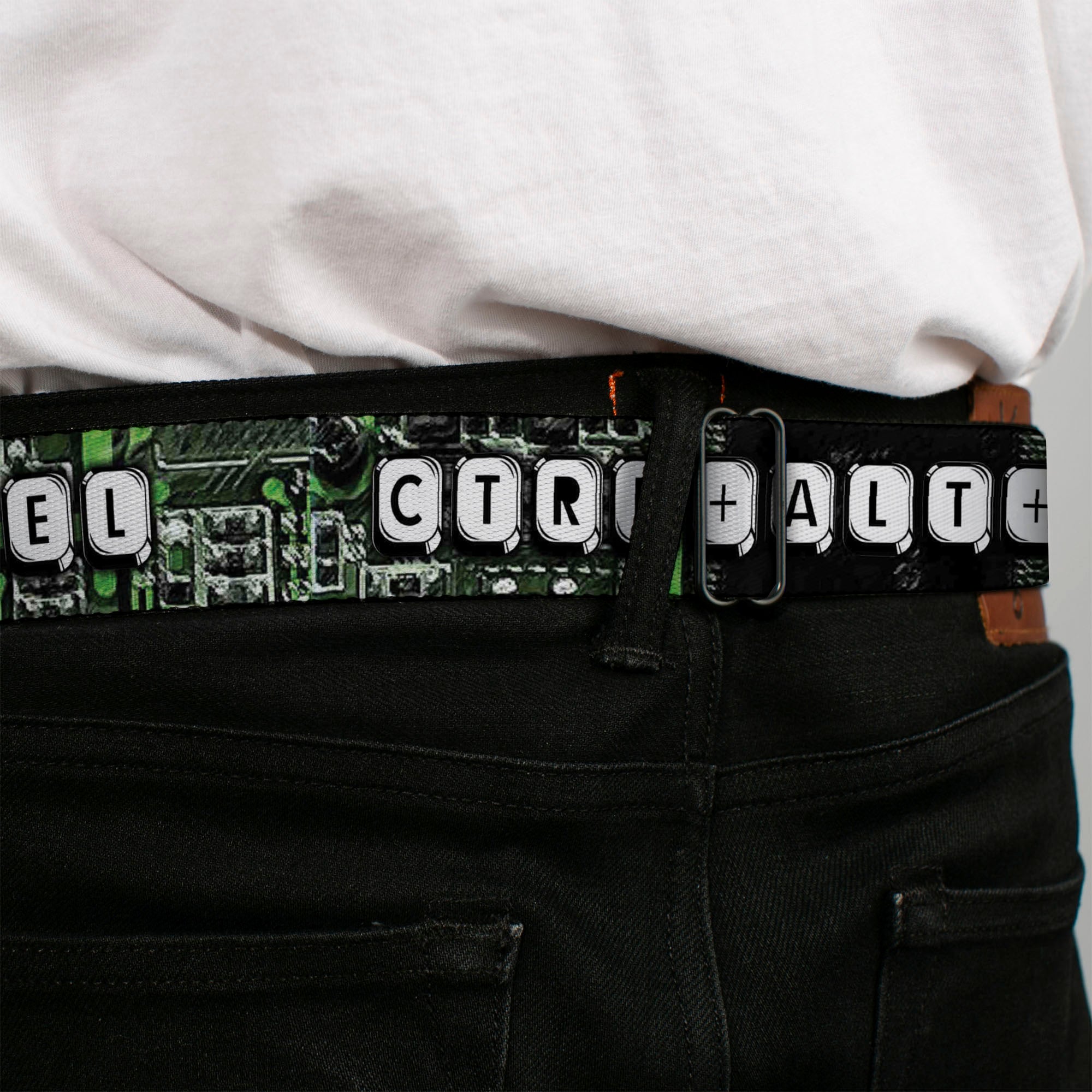 BD Wings Logo CLOSE-UP Full Color Black Silver Seatbelt Belt - CTRL+ALT+DEL Chip Webbing Seatbelt Belts Buckle-Down