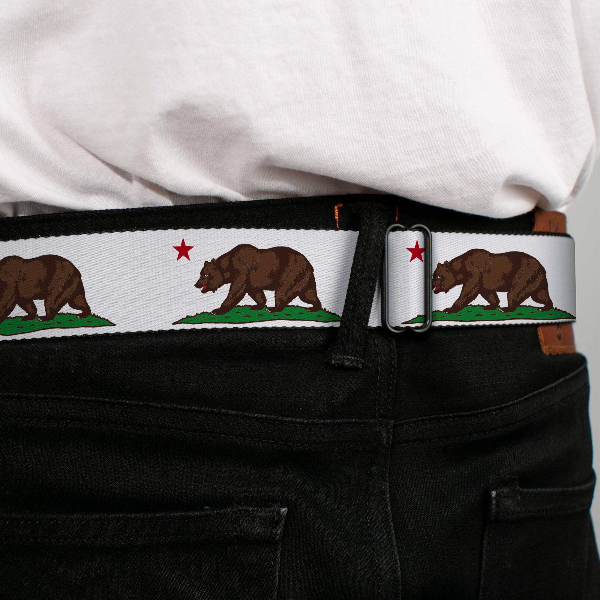 BD Wings Logo CLOSE-UP Full Color Black Silver Seatbelt Belt - Cali Bear White Webbing Seatbelt Belts Buckle-Down