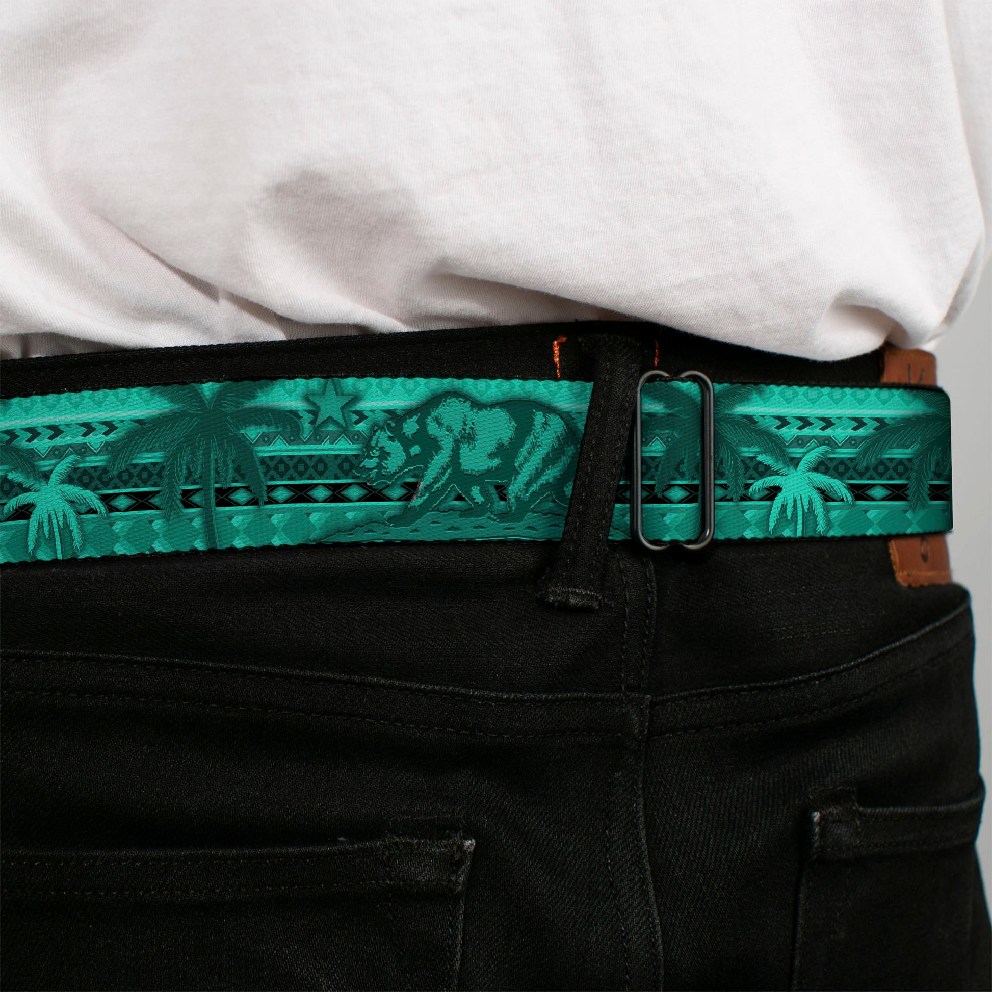 BD Wings Logo CLOSE-UP Full Color Black Silver Seatbelt Belt - Cali Bear/Palm Trees/Geometric Green Webbing Seatbelt Belts Buckle-Down