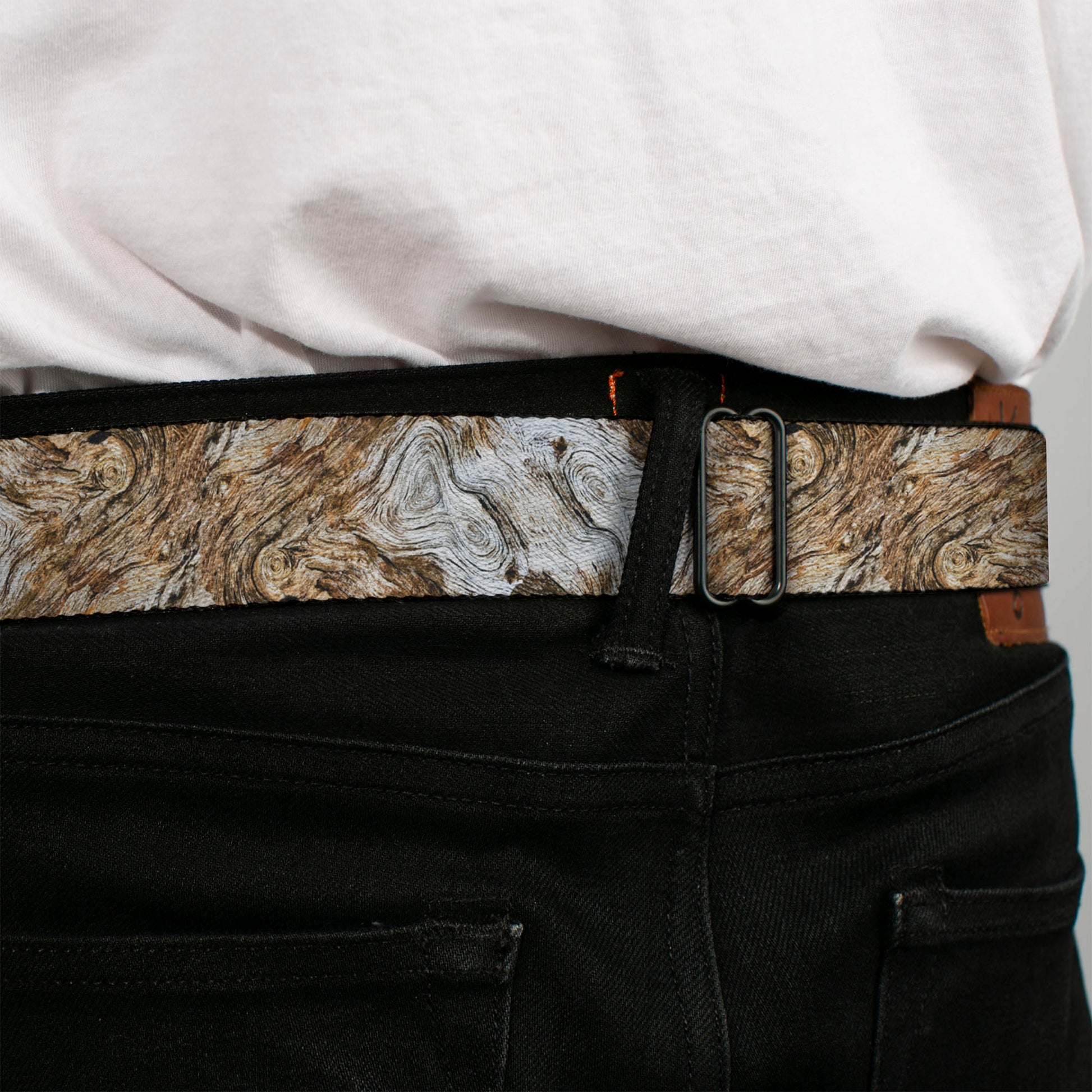 BD Wings Logo CLOSE-UP Full Color Black Silver Seatbelt Belt - Driftwood Grain Webbing Seatbelt Belts Buckle-Down