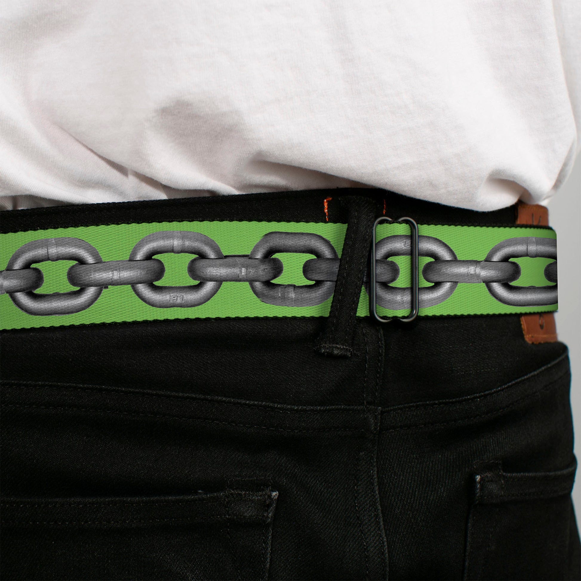 BD Wings Logo CLOSE-UP Full Color Black Silver Seatbelt Belt - Metal Chain Green/Gray Webbing Seatbelt Belts Buckle-Down