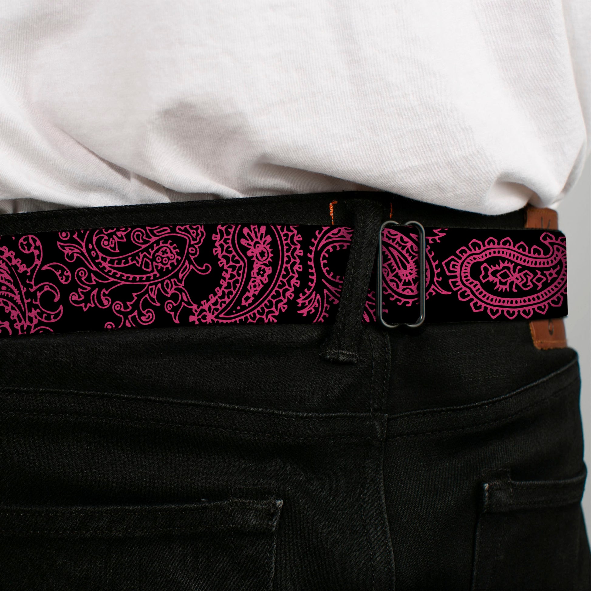 BD Wings Logo CLOSE-UP Full Color Black Silver Seatbelt Belt - Paisley Black/Neon Pink Webbing Seatbelt Belts Buckle-Down