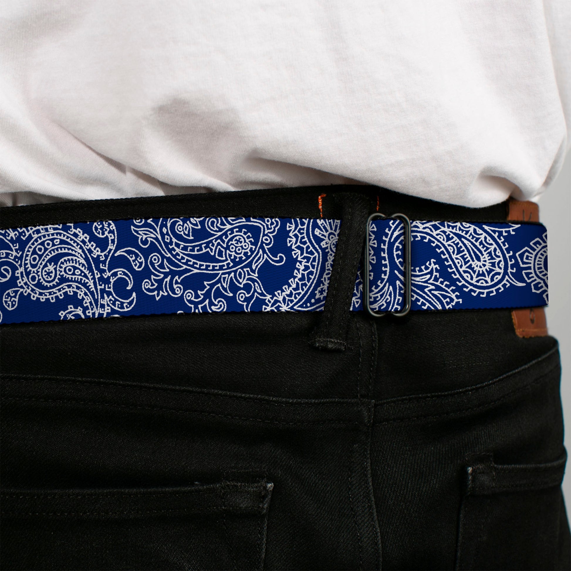 BD Wings Logo CLOSE-UP Full Color Black Silver Seatbelt Belt - Paisley Blue/White Webbing Seatbelt Belts Buckle-Down