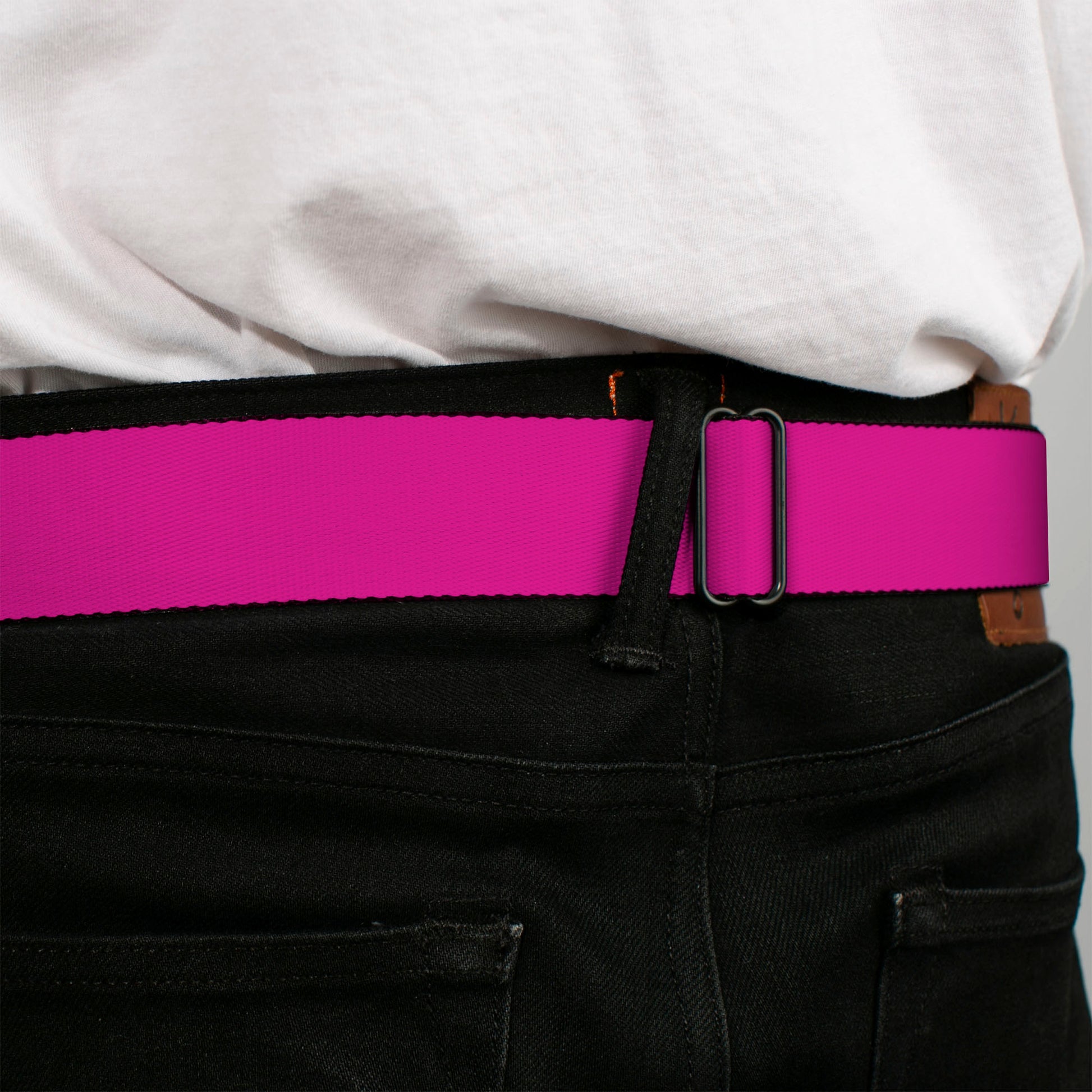 Built Ford Tough Seatbelt Belt - Fuchsia Webbing Seatbelt Belts Ford