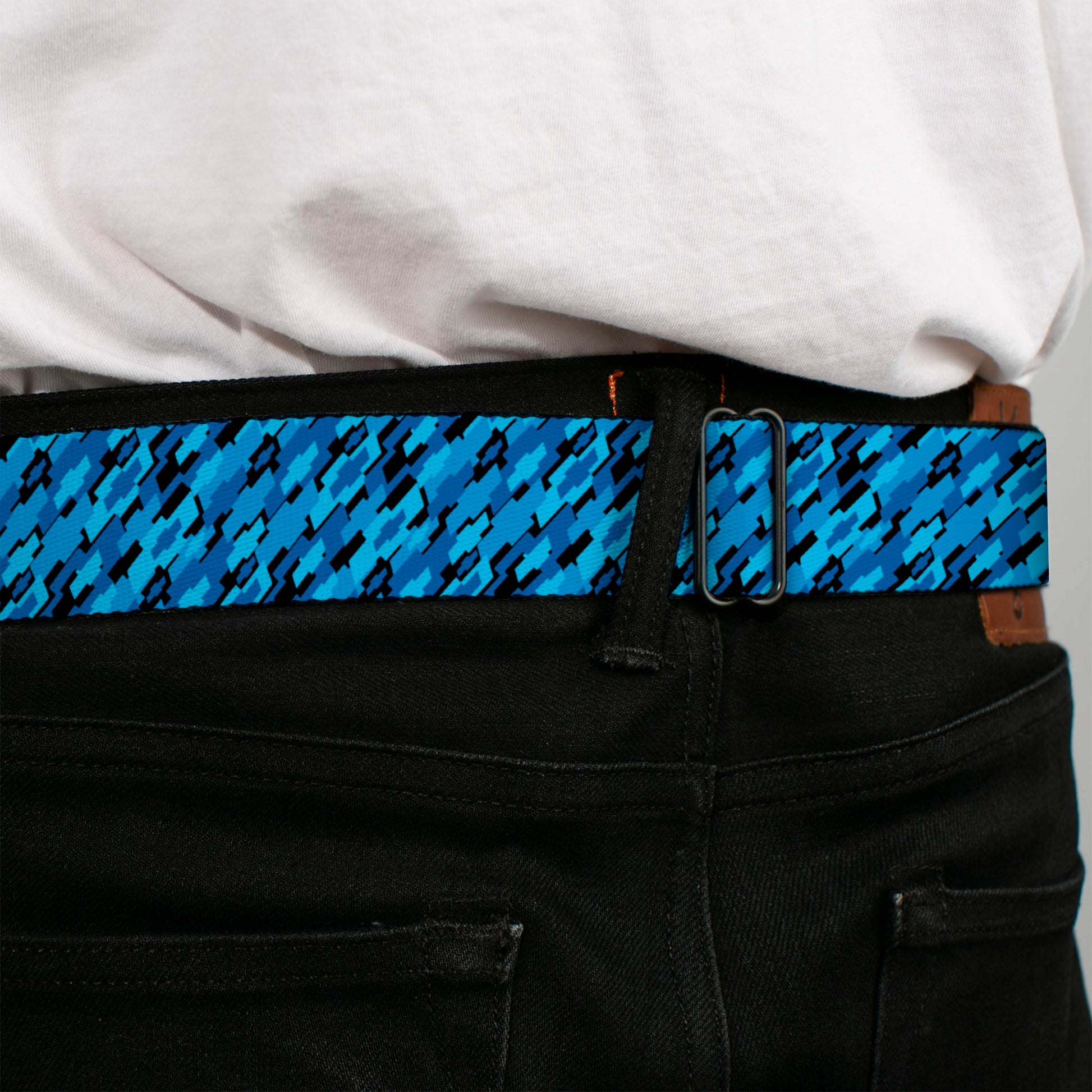 Chevy Seatbelt Belt - Diagonal Retro Chevy Bowtie Stacked Black/Blues Webbing Seatbelt Belts GM General Motors