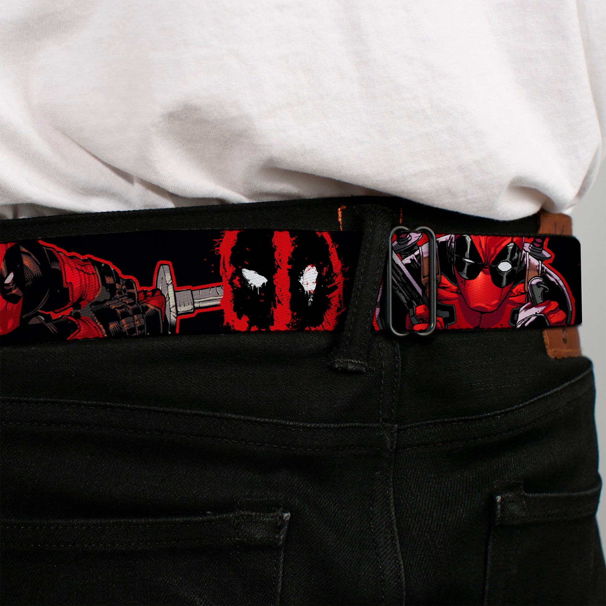 Deadpool Logo Full Color Black/Red/White Seatbelt Belt - Deadpool 2-Action Poses/Splatter Logo Black/Red/White Webbing Seatbelt Belts Marvel Comics