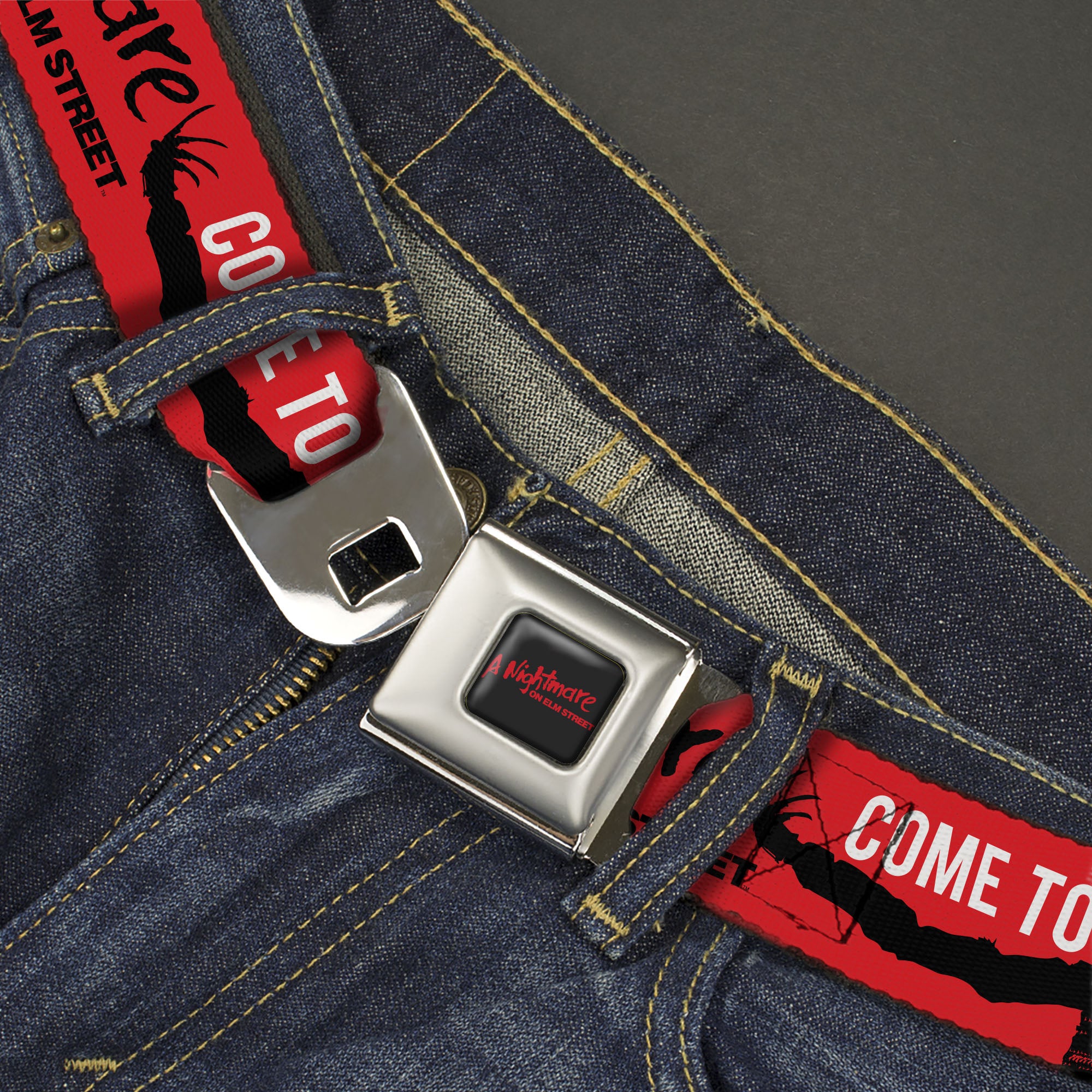 A NIGHTMARE ON ELM STREET Title Logo Full Color Black/Red Seatbelt Belt - A NIGHTMARE ON ELM ST COME TO FREDDY Long Arms Silhouette Red/Black Webbing Seatbelt Belts A Nightmare on Elm Street