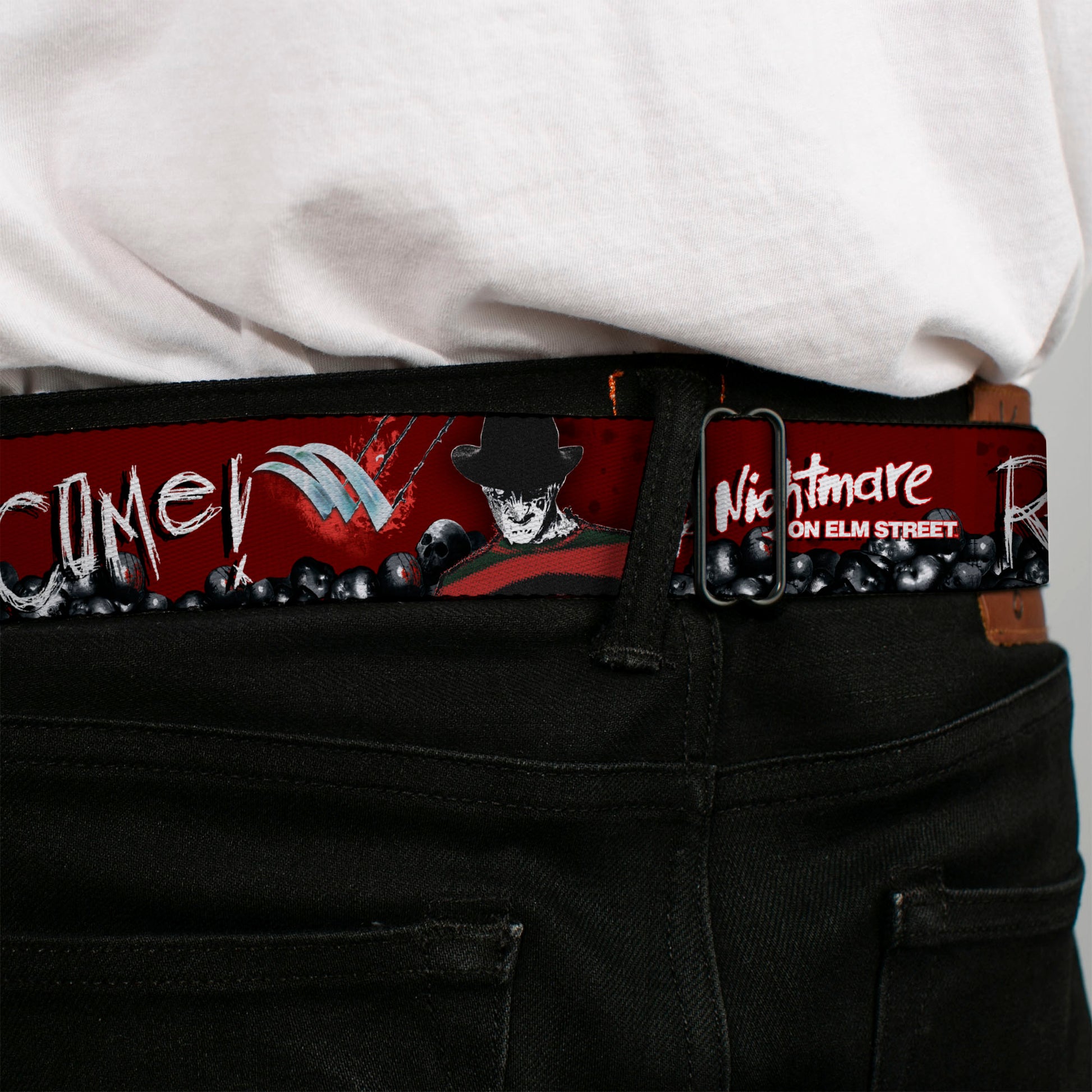 A NIGHTMARE ON ELM STREET Full Color Black/Blood Splatter Reds Seatbelt Belt - A NIGHTMARE ON ELM STREET/READY OR NOT HERE I COME/Freddy Pose/Skulls Reds/Black/Grays/White Webbing Seatbelt Belts A Nightmare on Elm Street