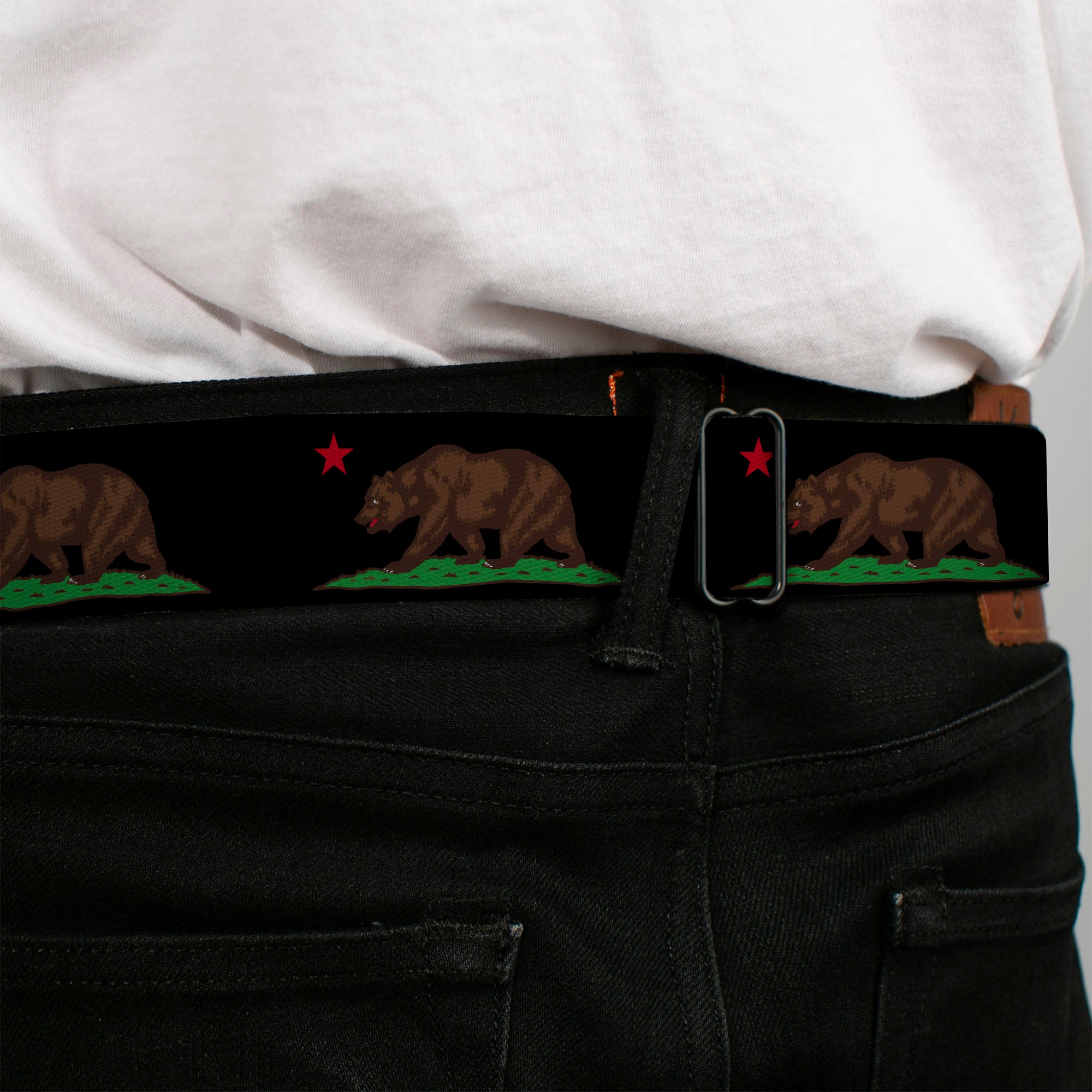 Ford Mustang Seatbelt Belt - California Flag Bear Black Webbing Seatbelt Belts Buckle-Down